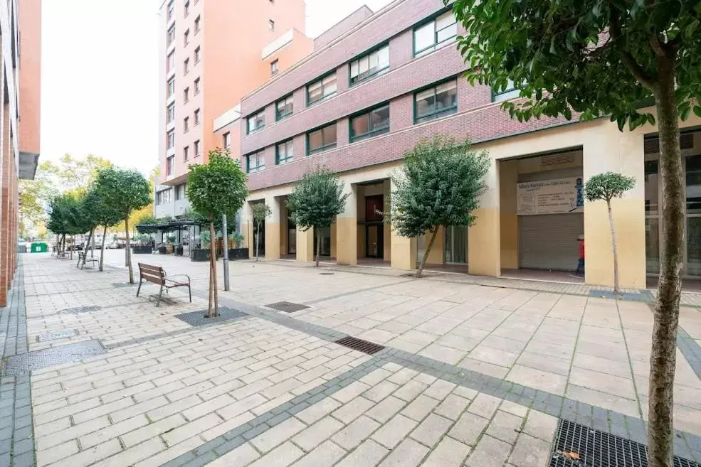 APARTAMENTOS GENOVA PARQUESOL-Parking Gratuito