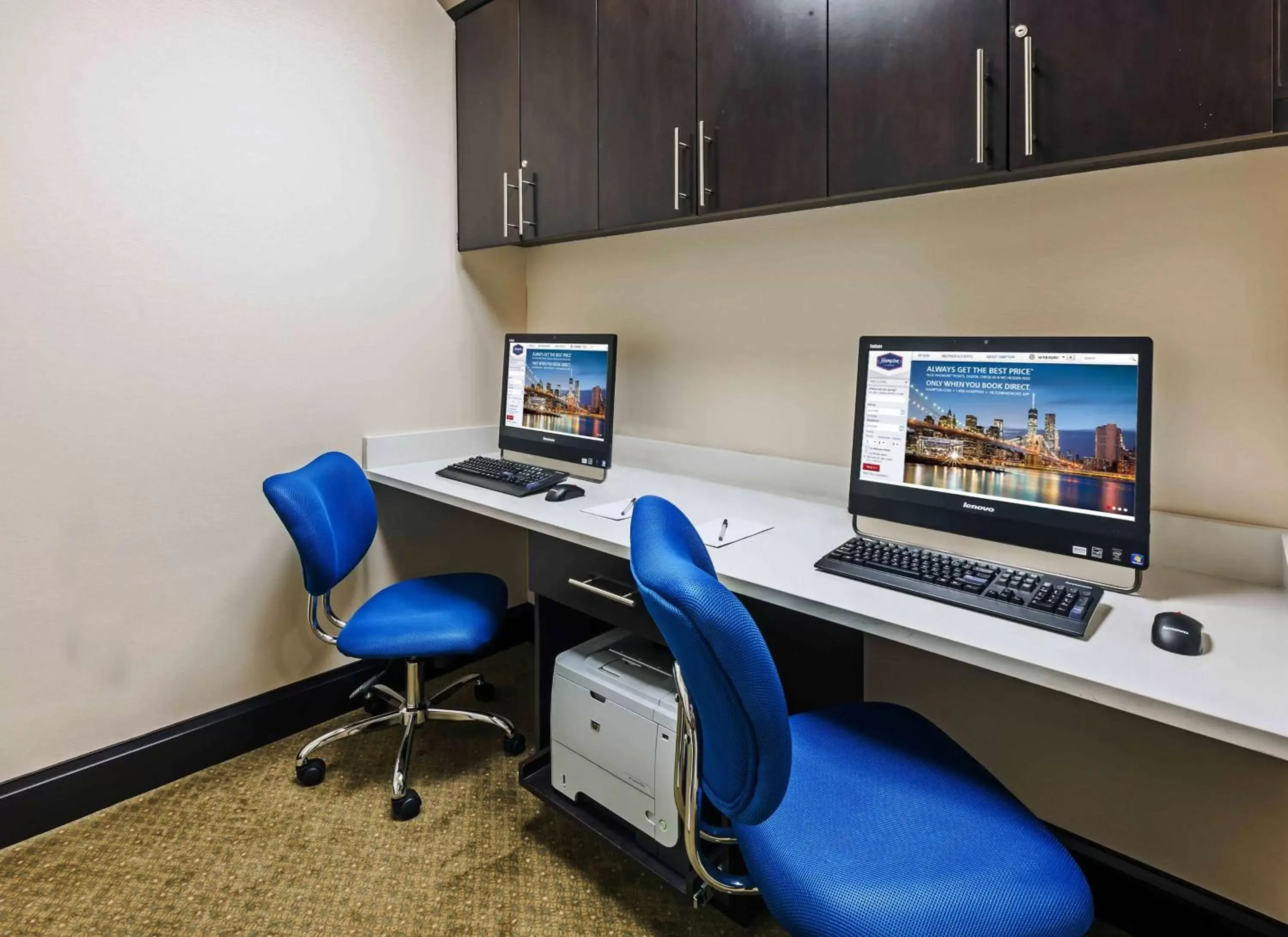 Business facilities, Business Area/Conference Room in Hampton Inn and Suites Lake Jackson-Clute