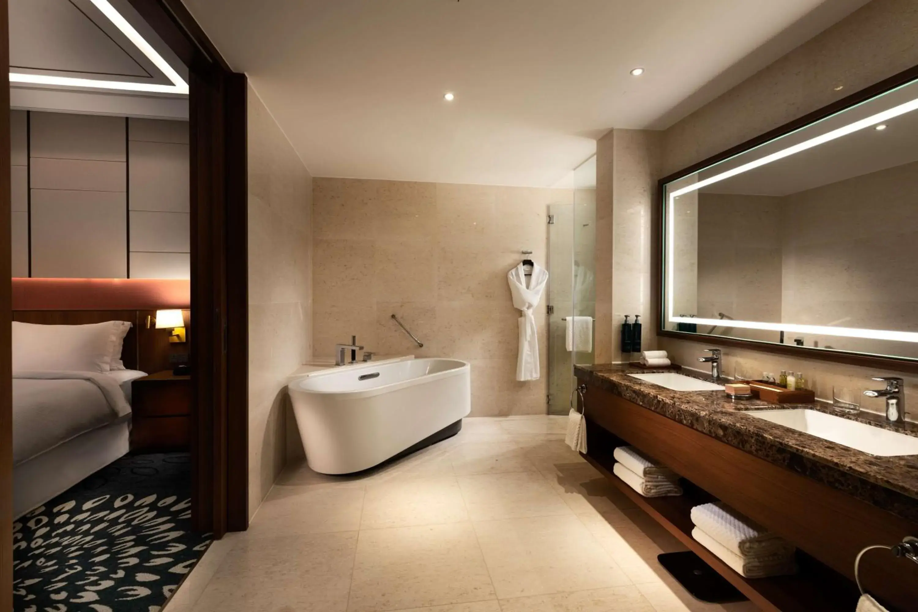Bathroom in Hilton Clark Sun Valley Resort