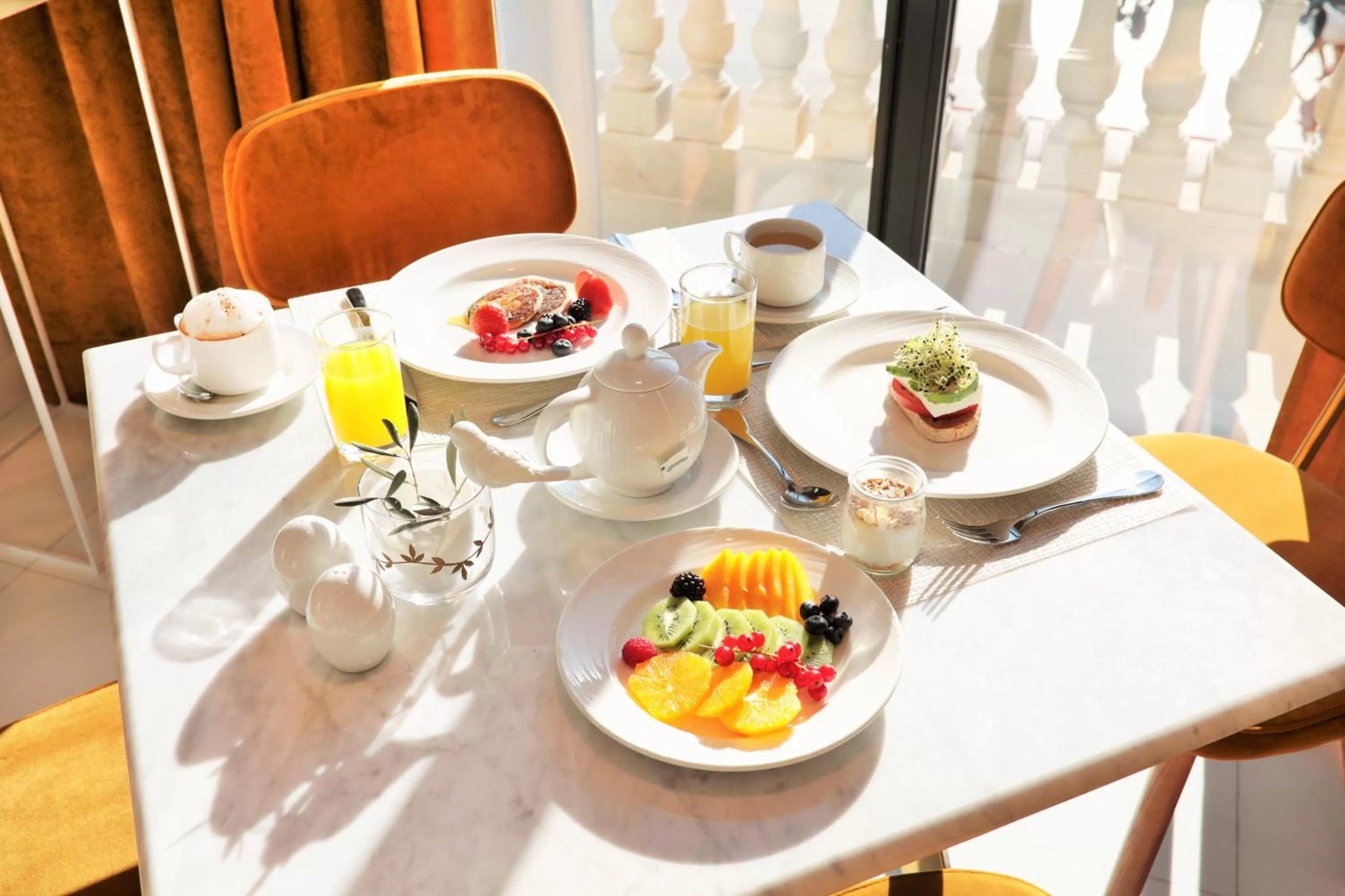 Breakfast in Iberostar Selection Paseo de Gracia 4 Sup