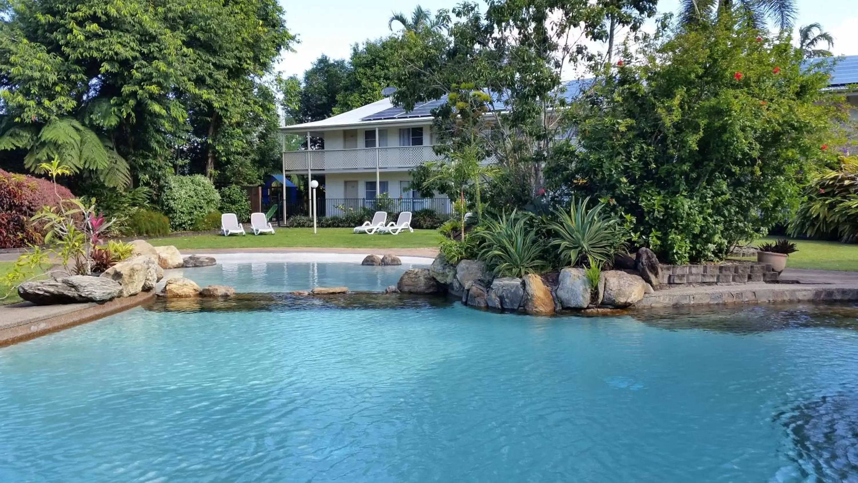 Swimming Pool in Cairns Gateway Resort