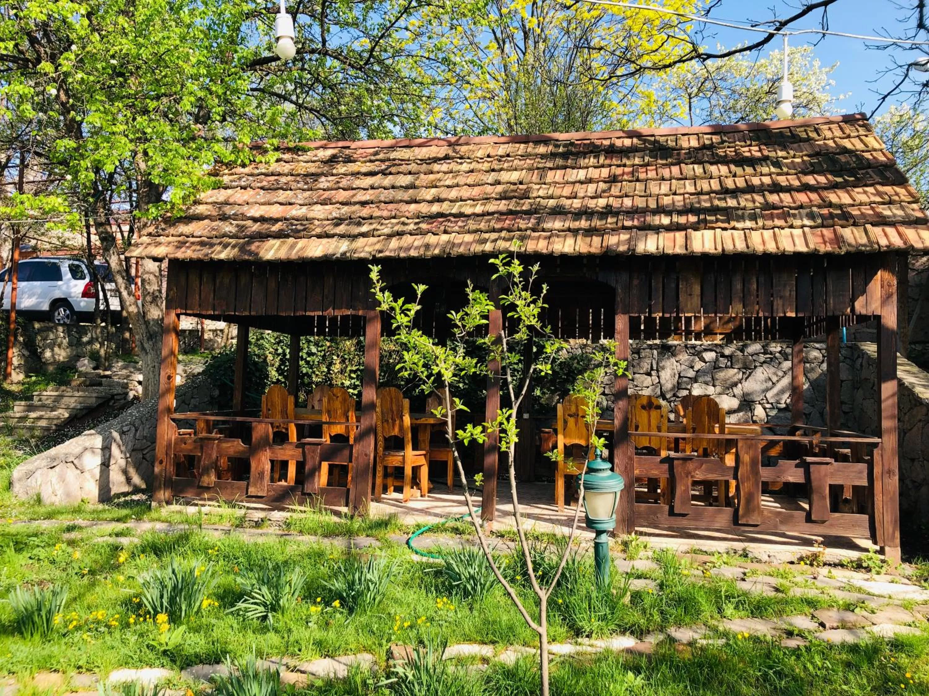 Patio in Dil Hill by Sam