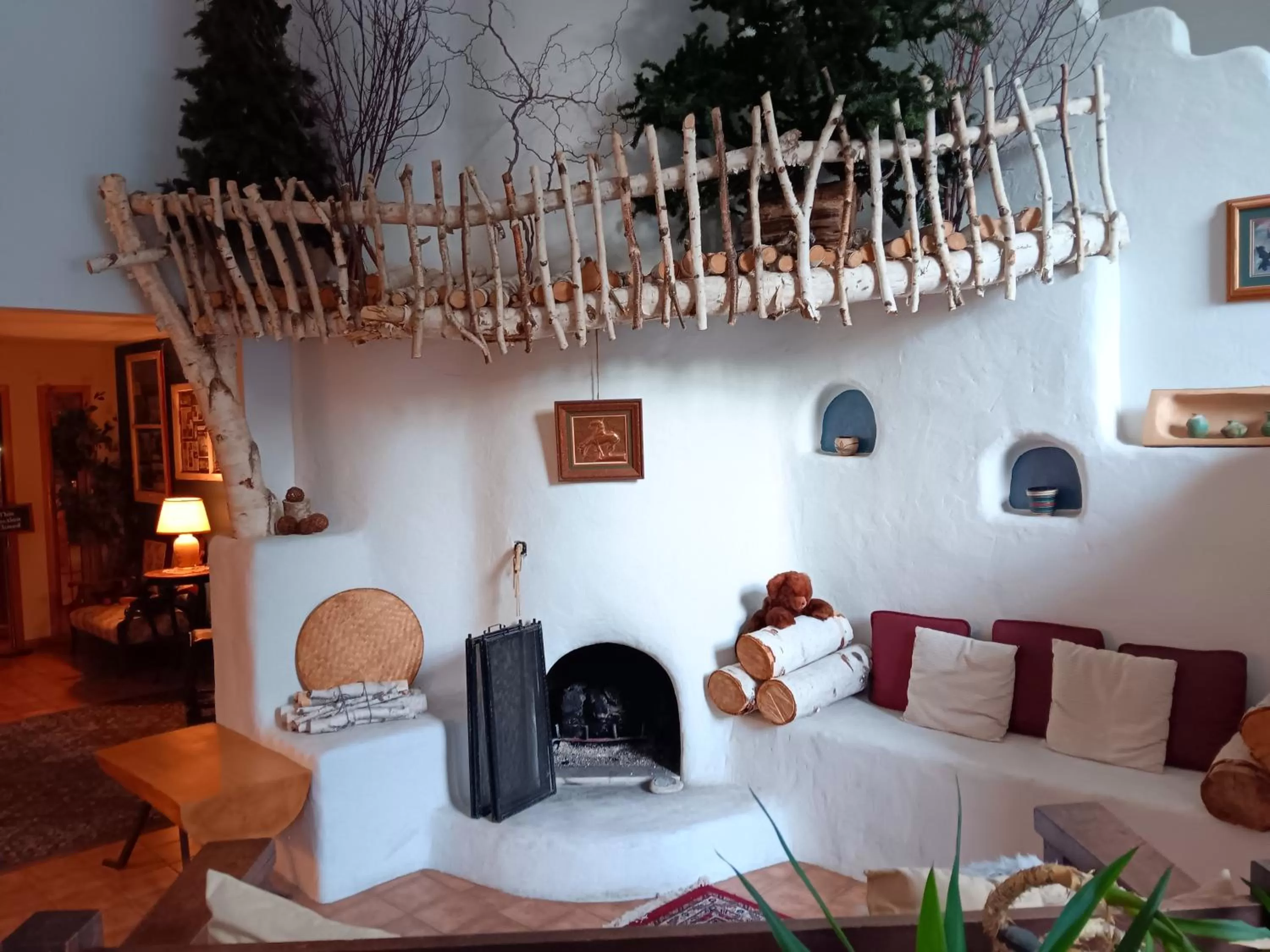 Seating area in White Birch Inn