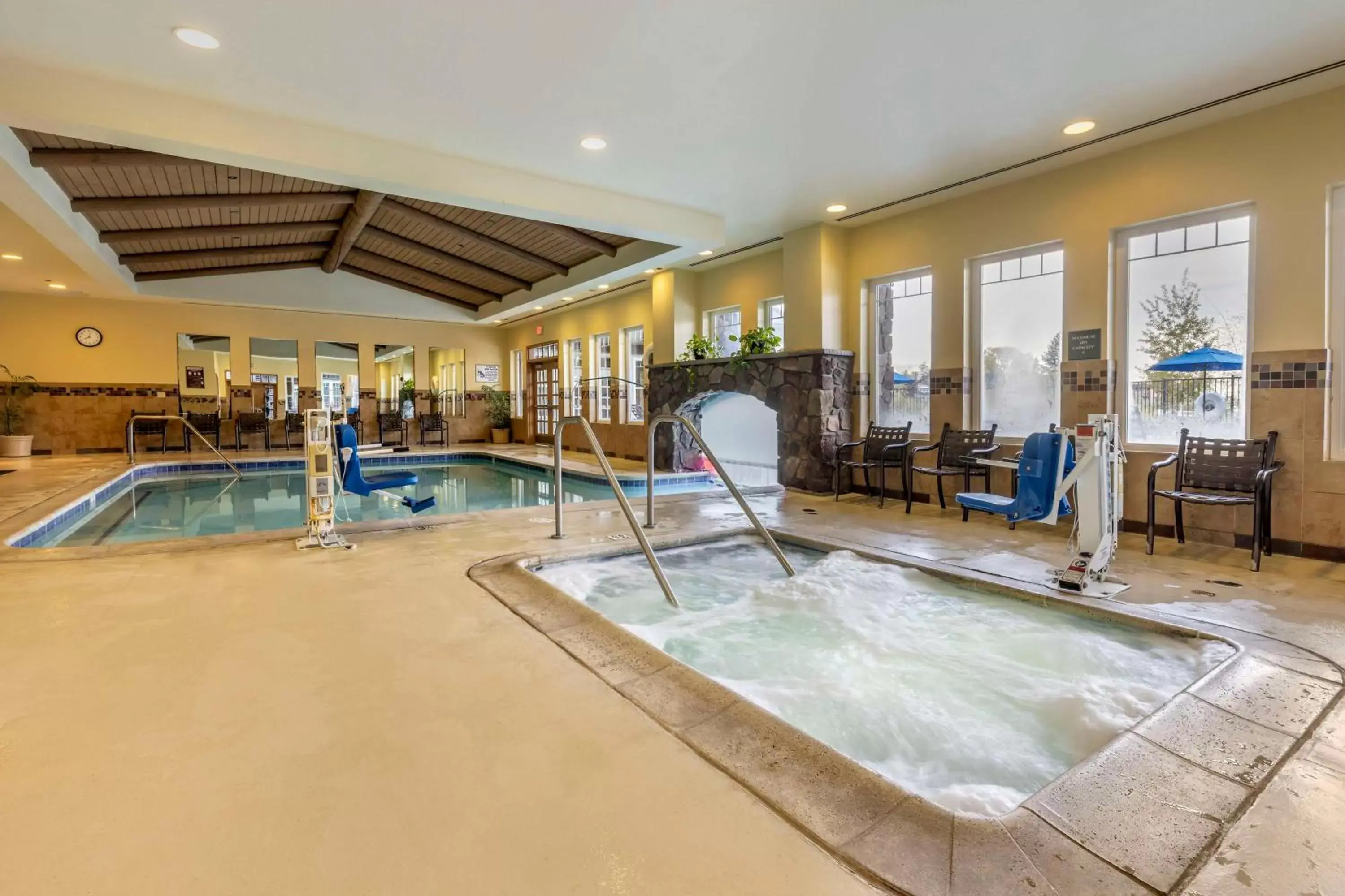 Pool view, Swimming Pool in Hilton Vacation Club Lake Tahoe Resort