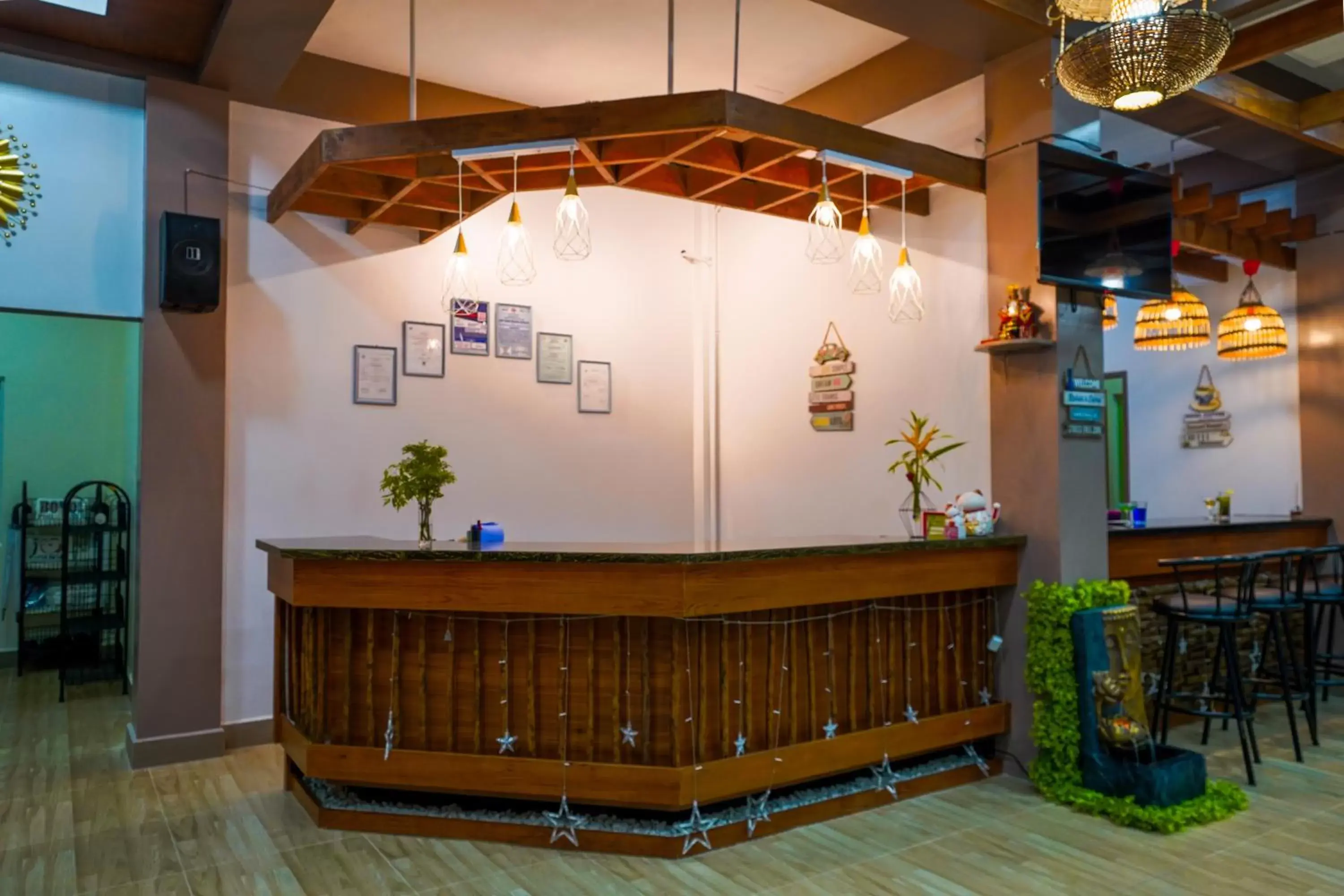 Lobby or reception in MS Mountain Cabin Lobby or reception in MS Mountain Cabin