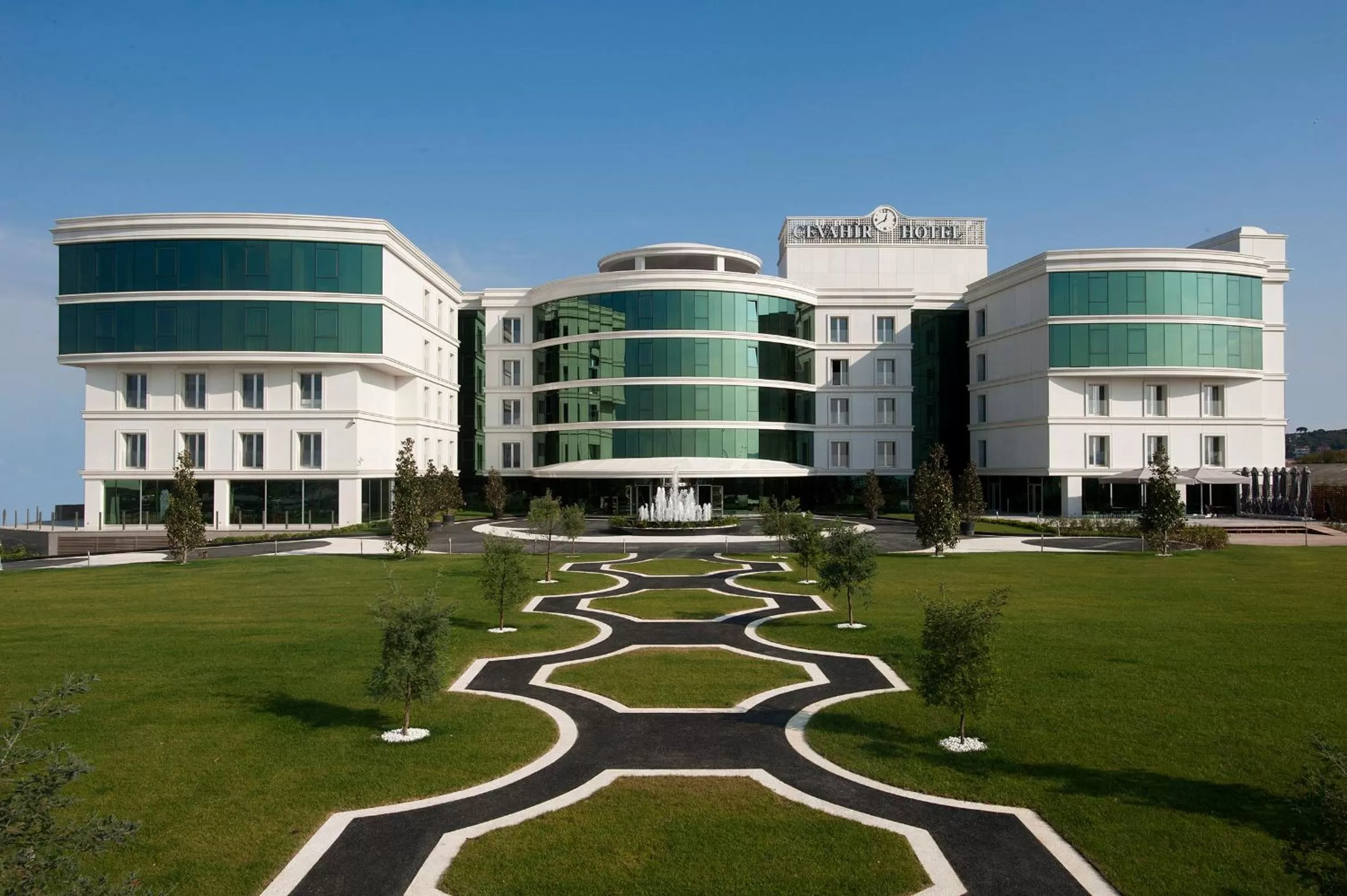 Shower in Cevahir Hotel Istanbul Asia