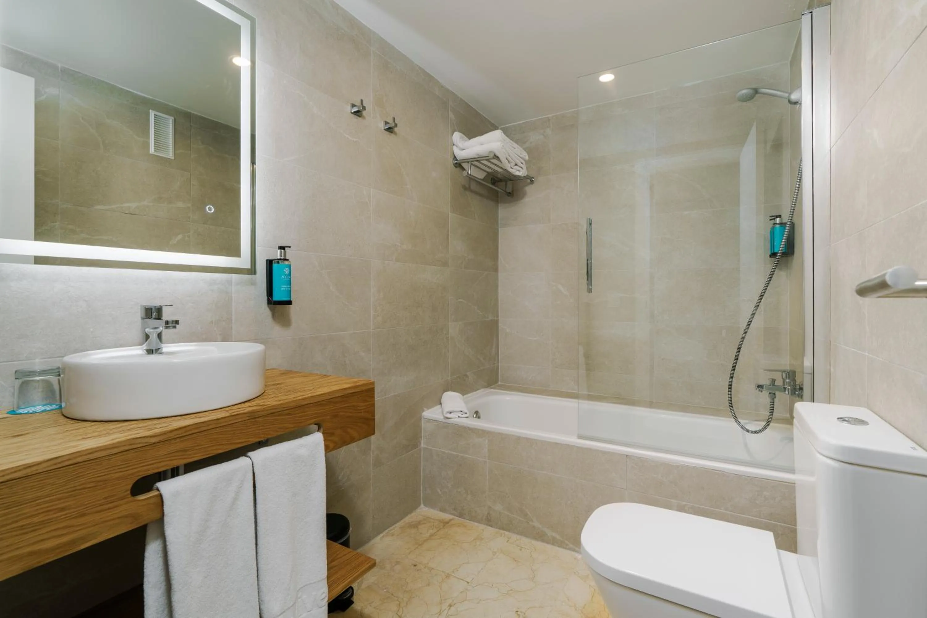 Suite 2 bedrooms in Alua Suites Las Rocas