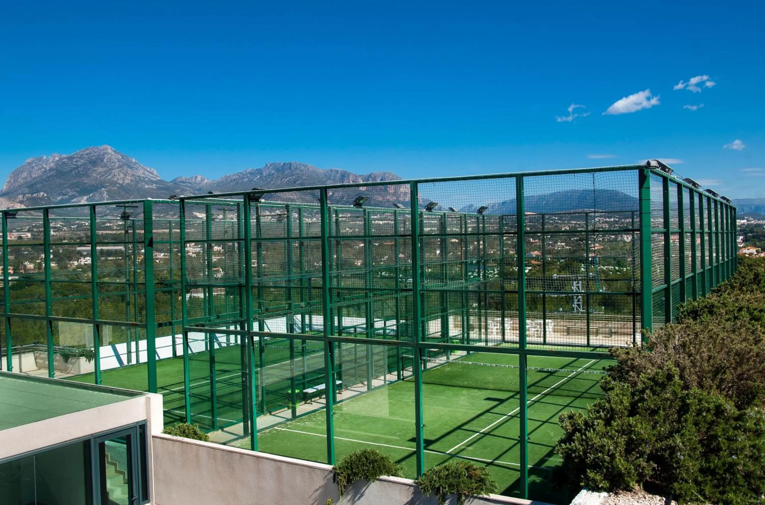 Facade/entrance in Hotel Deloix 4* Sup