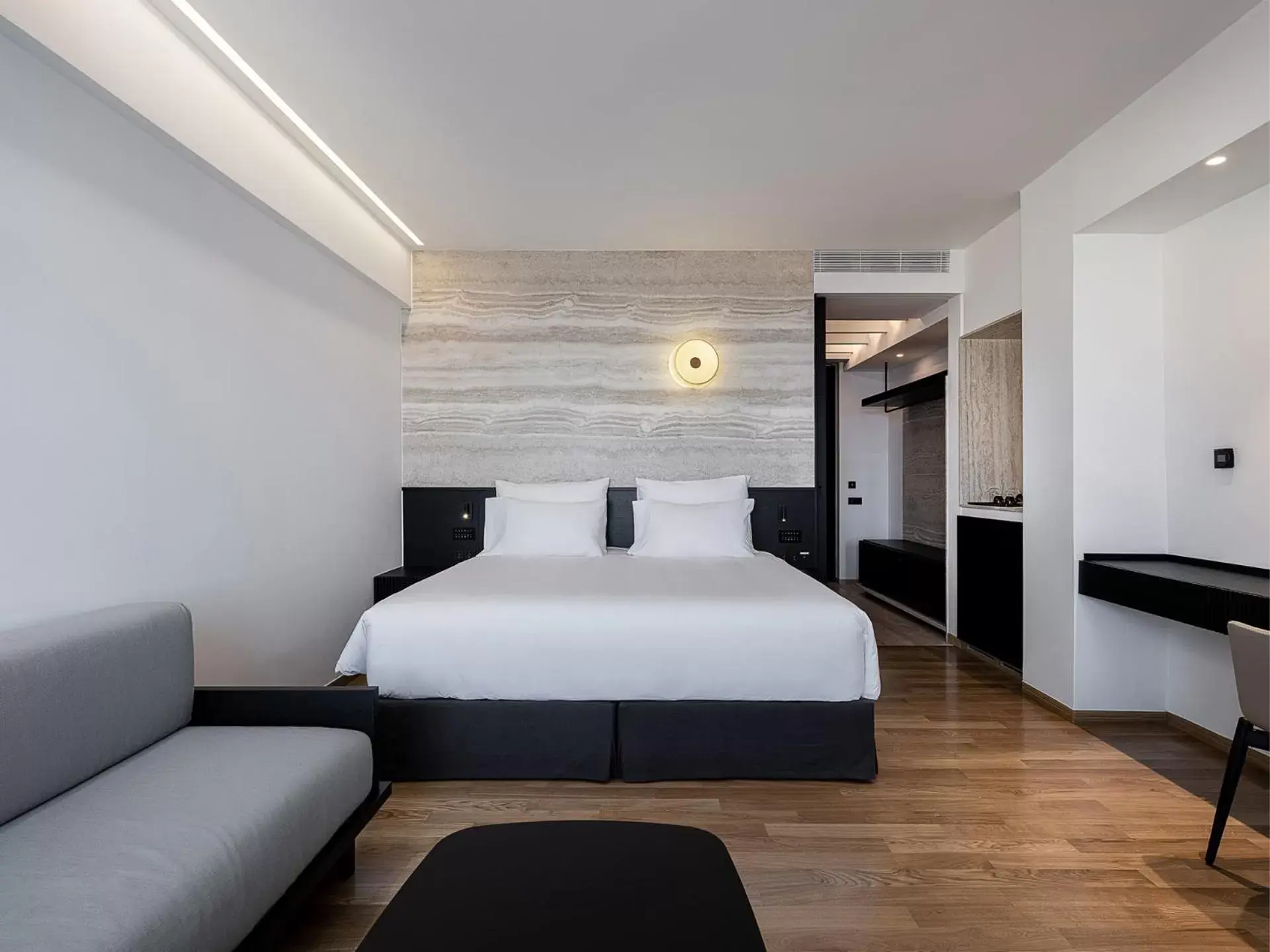 Property building, Bed in The Tanneries Hotel & Spa - a Member of Design Hotels Property building, Bed in The Tanneries Hotel & Spa - a Member of Design Hotels
