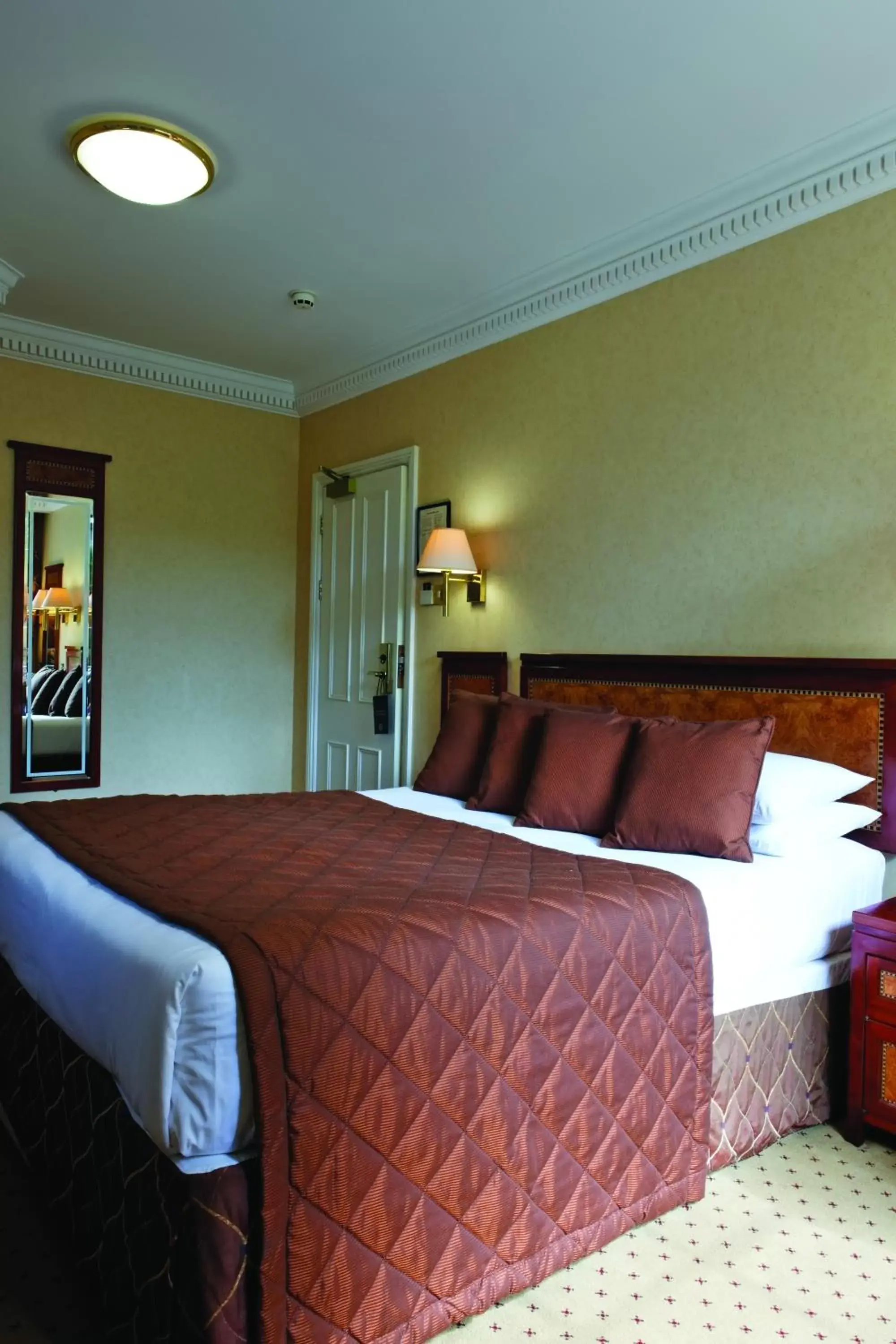 Bedroom, Bed in Grange Clarendon Hotel