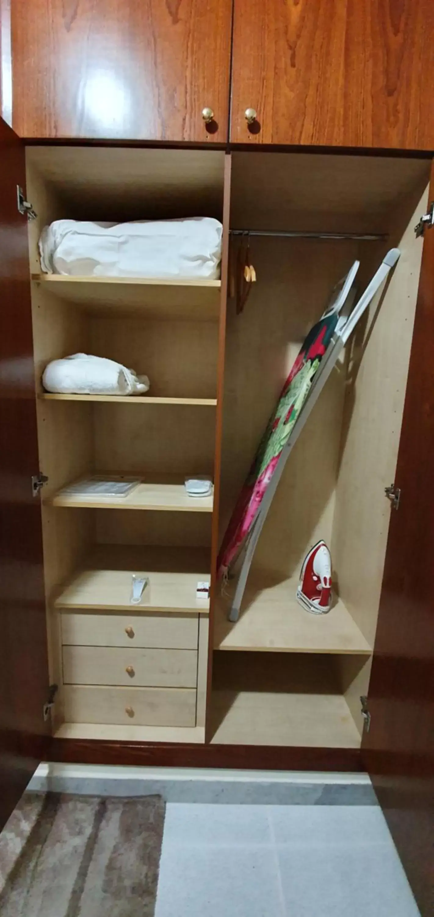 wardrobe in Ivory Hotel Apartments