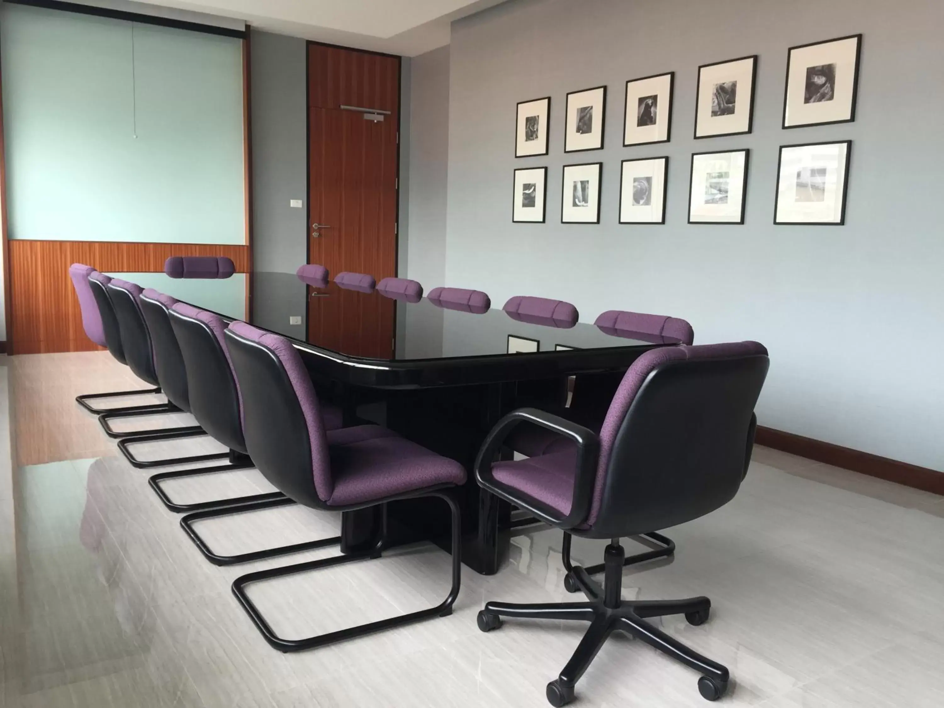 Meeting/conference room, Business Area/Conference Room in Indra Regent Hotel