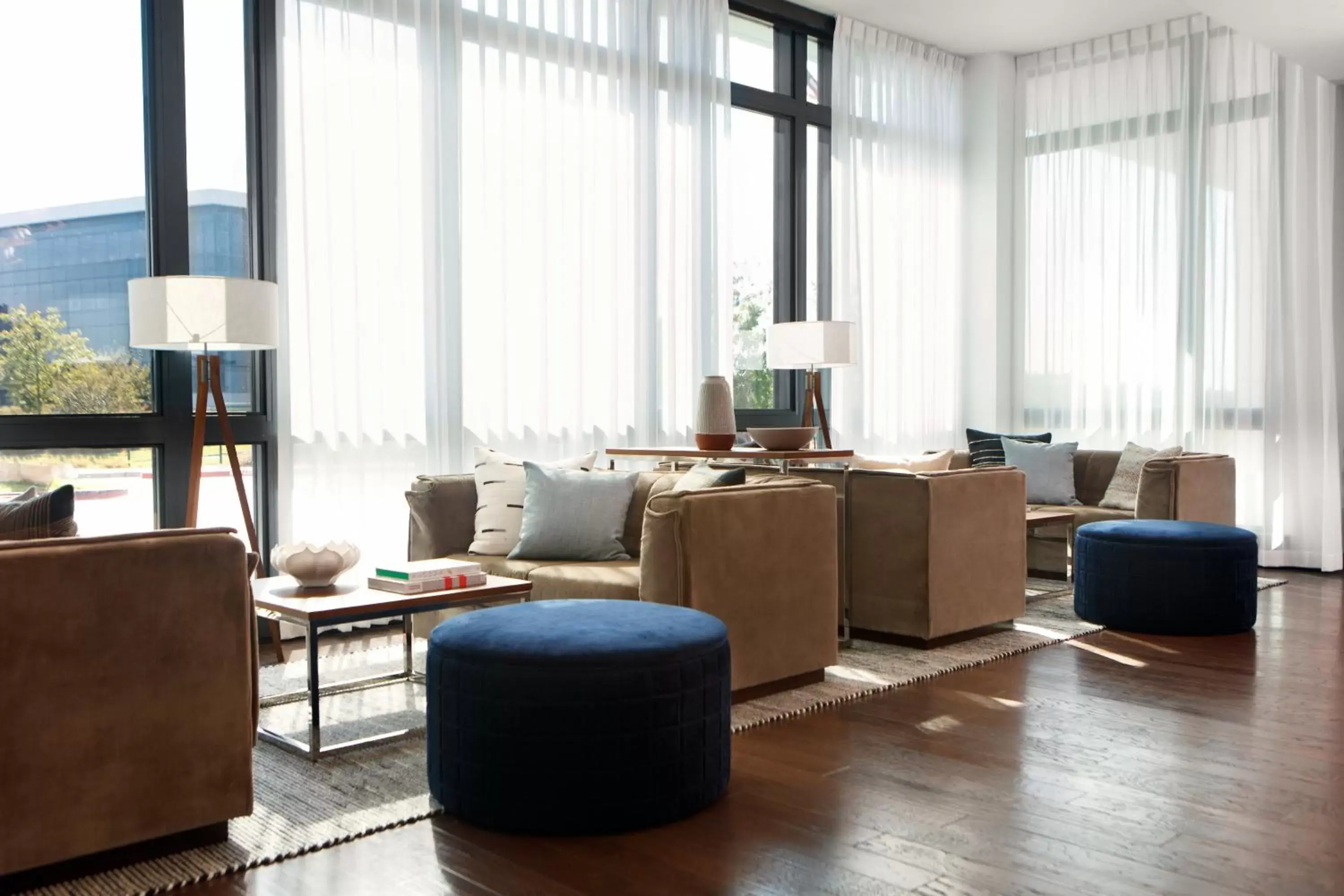 Property building in Kimpton Overland Hotel - Atlanta Airport by IHG Property building in Kimpton Overland Hotel - Atlanta Airport by IHG