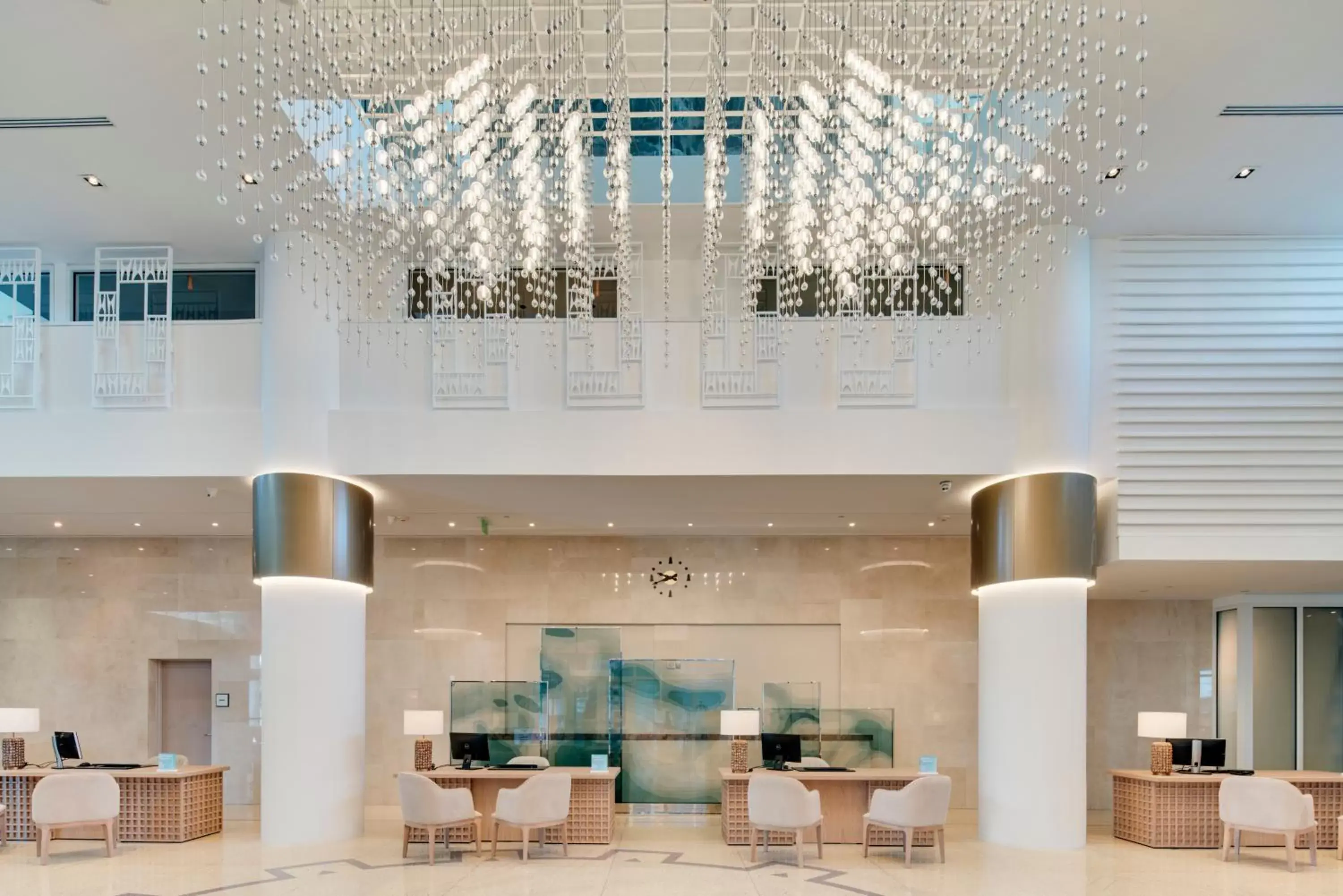 Lobby or reception in Carillon Miami Wellness Resort