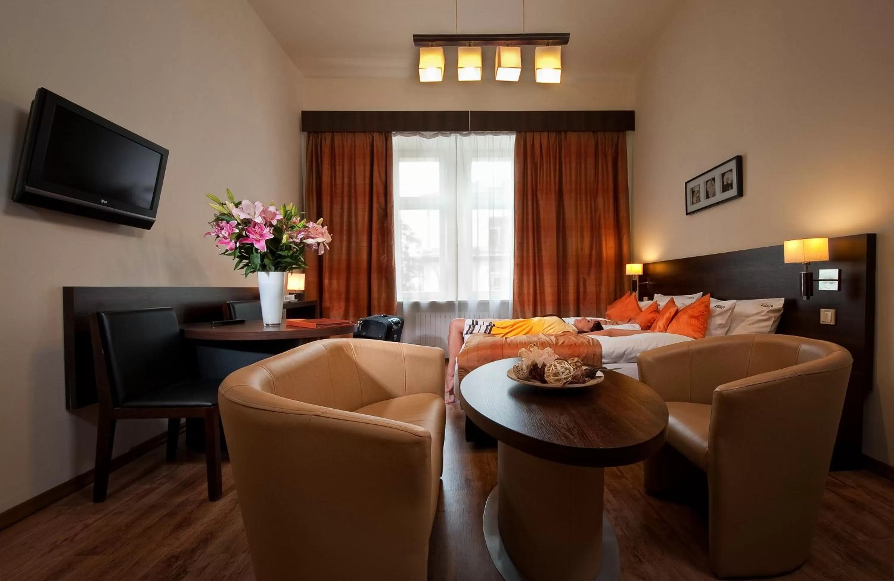 TV and multimedia in Spatz Aparthotel