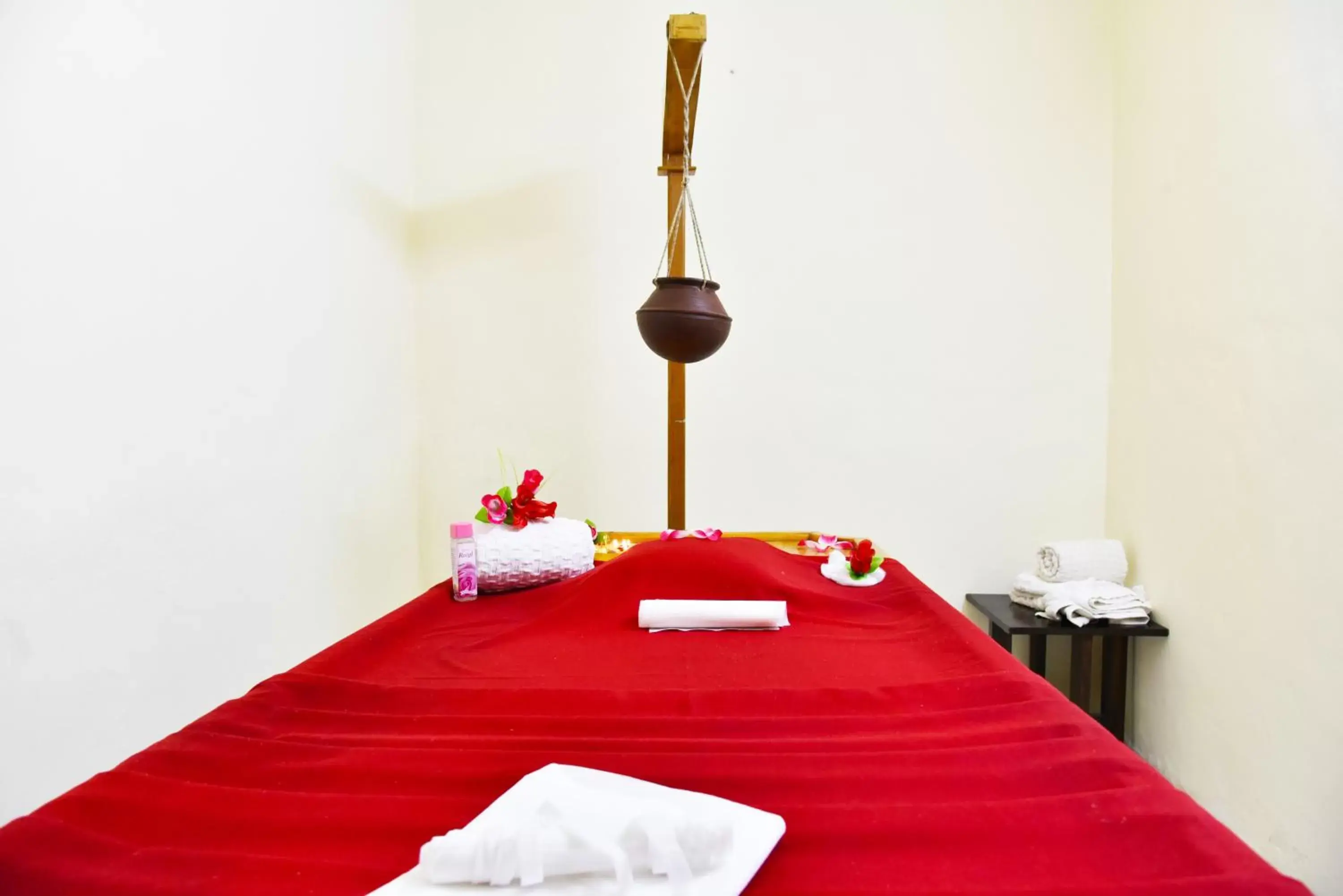 Spa and wellness centre/facilities in Indraprastha Resort, Dalhousie