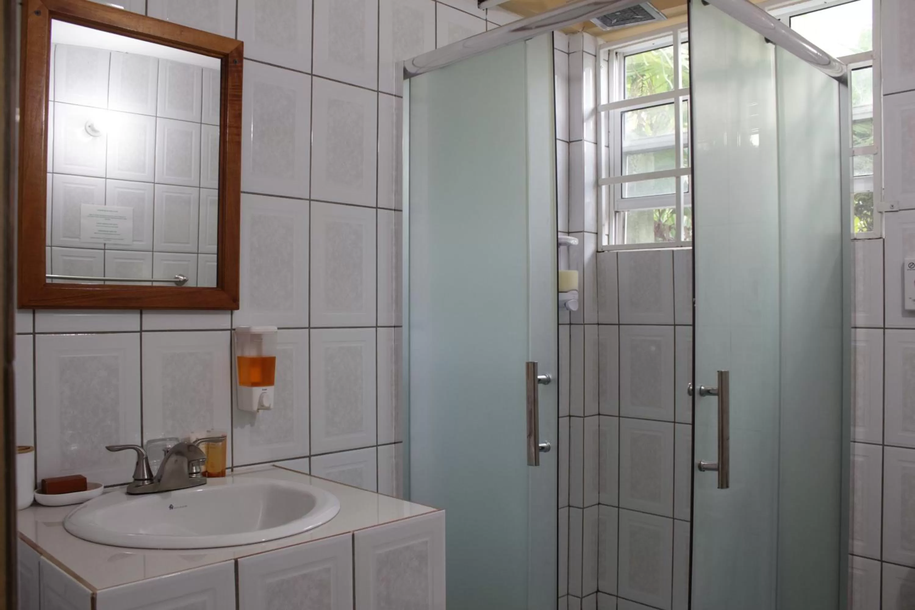 Bathroom in Matthew's Miracle View