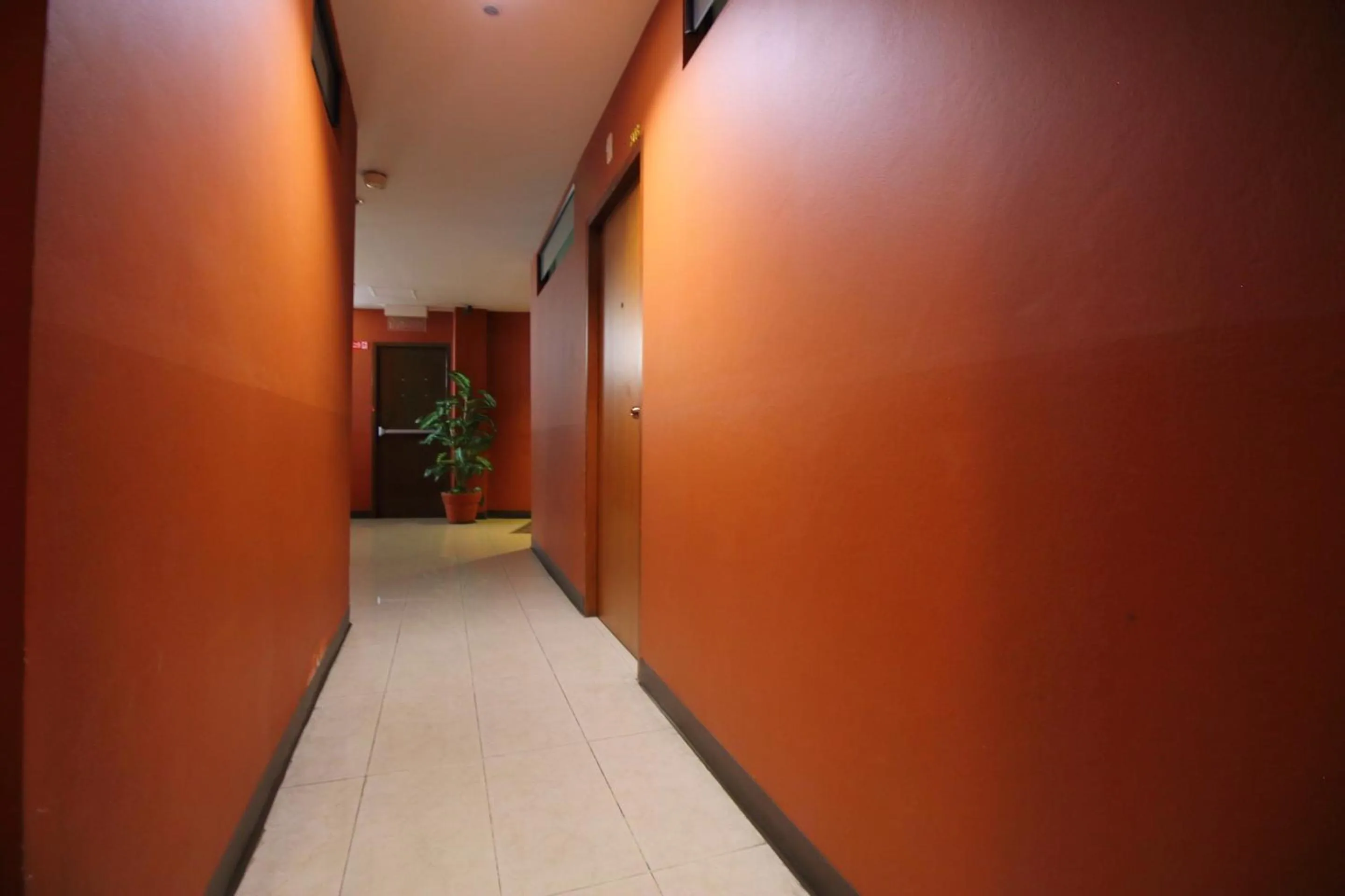 Lobby or reception, Bunk Bed in Pannee Residence @ Dinsor