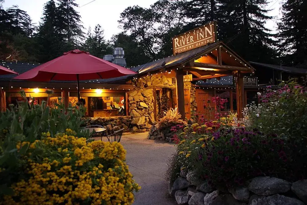 Facade/entrance, Property Building in Big Sur River Inn