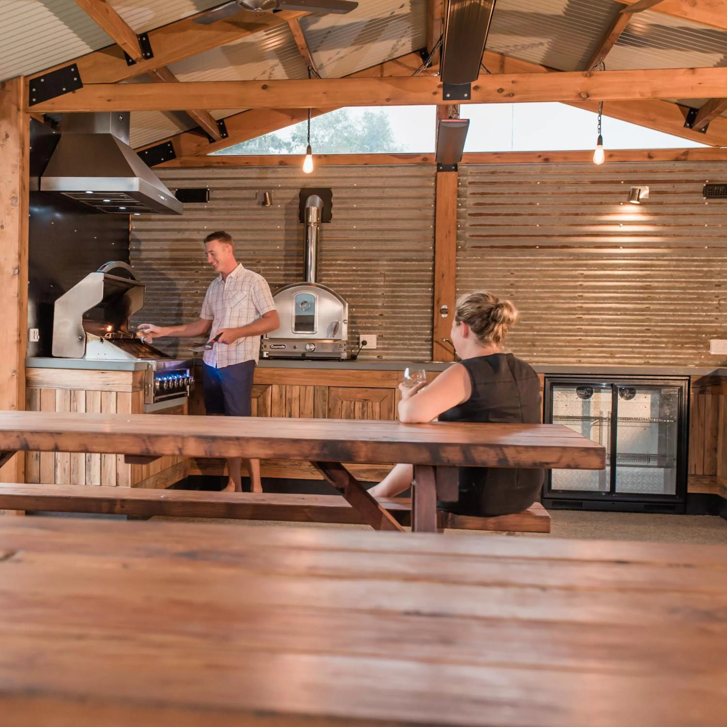 BBQ facilities in Bright Colonial Motel