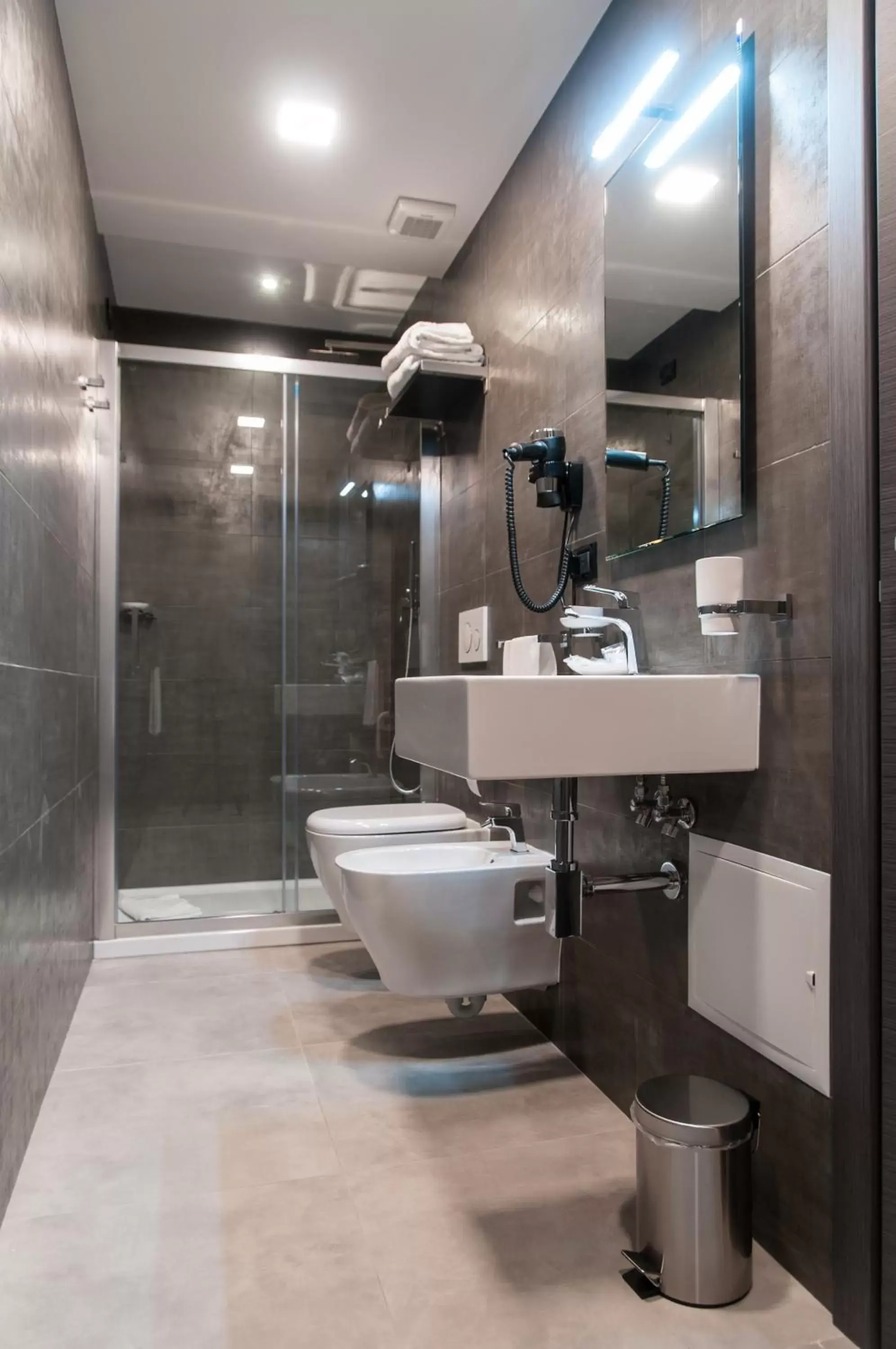 Bathroom in Residence Hotel Moderno