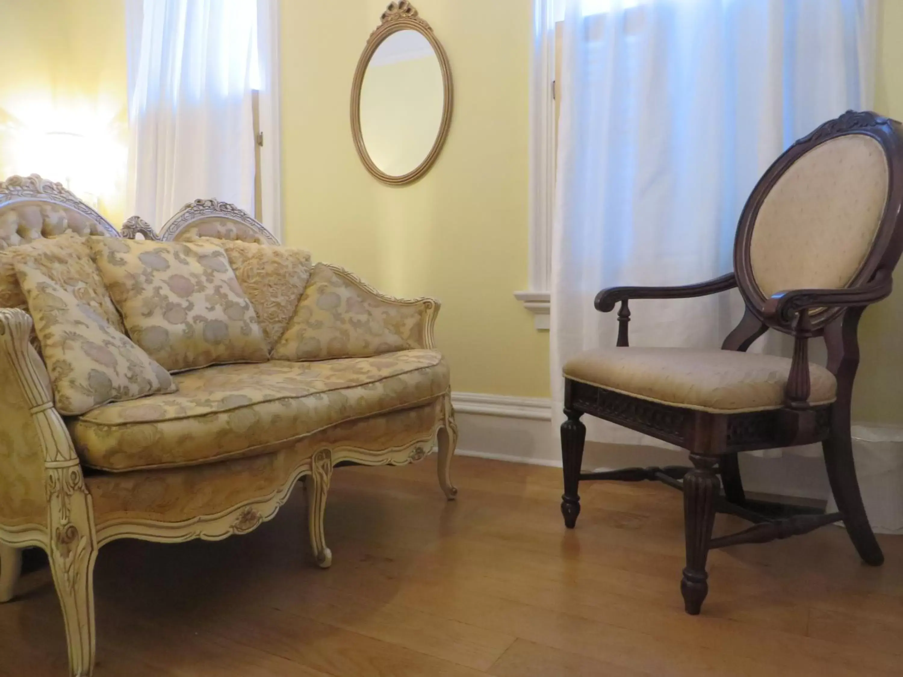 Living room, Seating Area in Historic Sion Bass Guest House