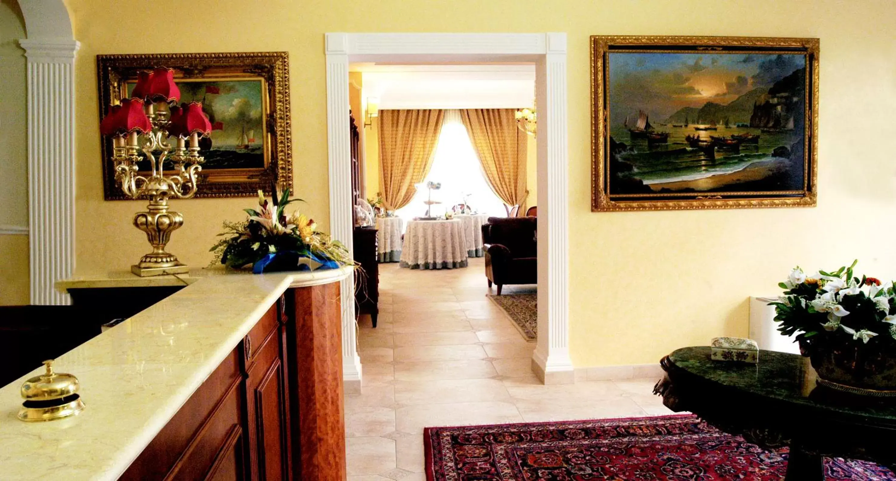 Lobby or reception in D'Angelo Palace Hotel
