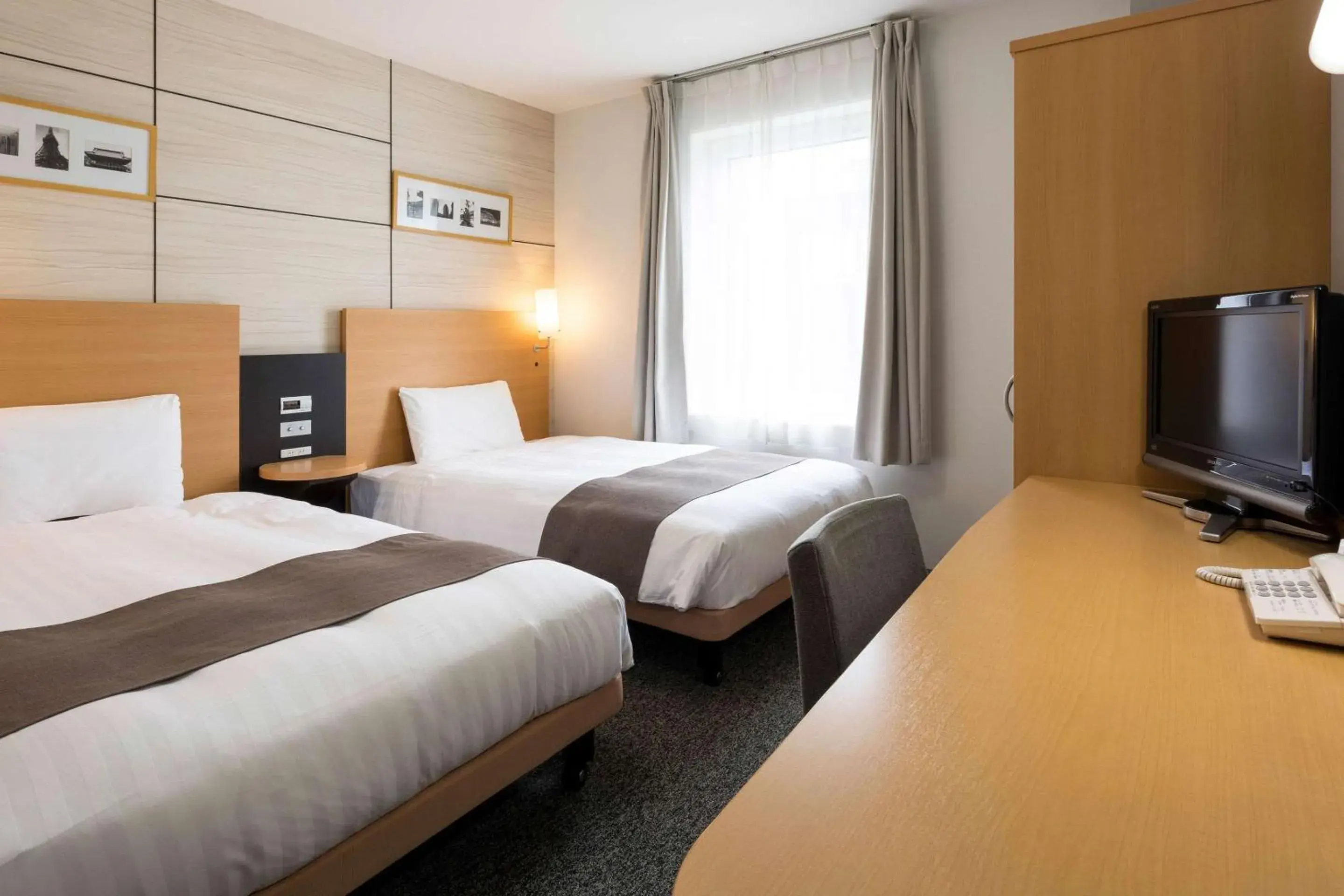 Photo of the whole room, Bed in Comfort Hotel Tokyo Higashi Nihombashi