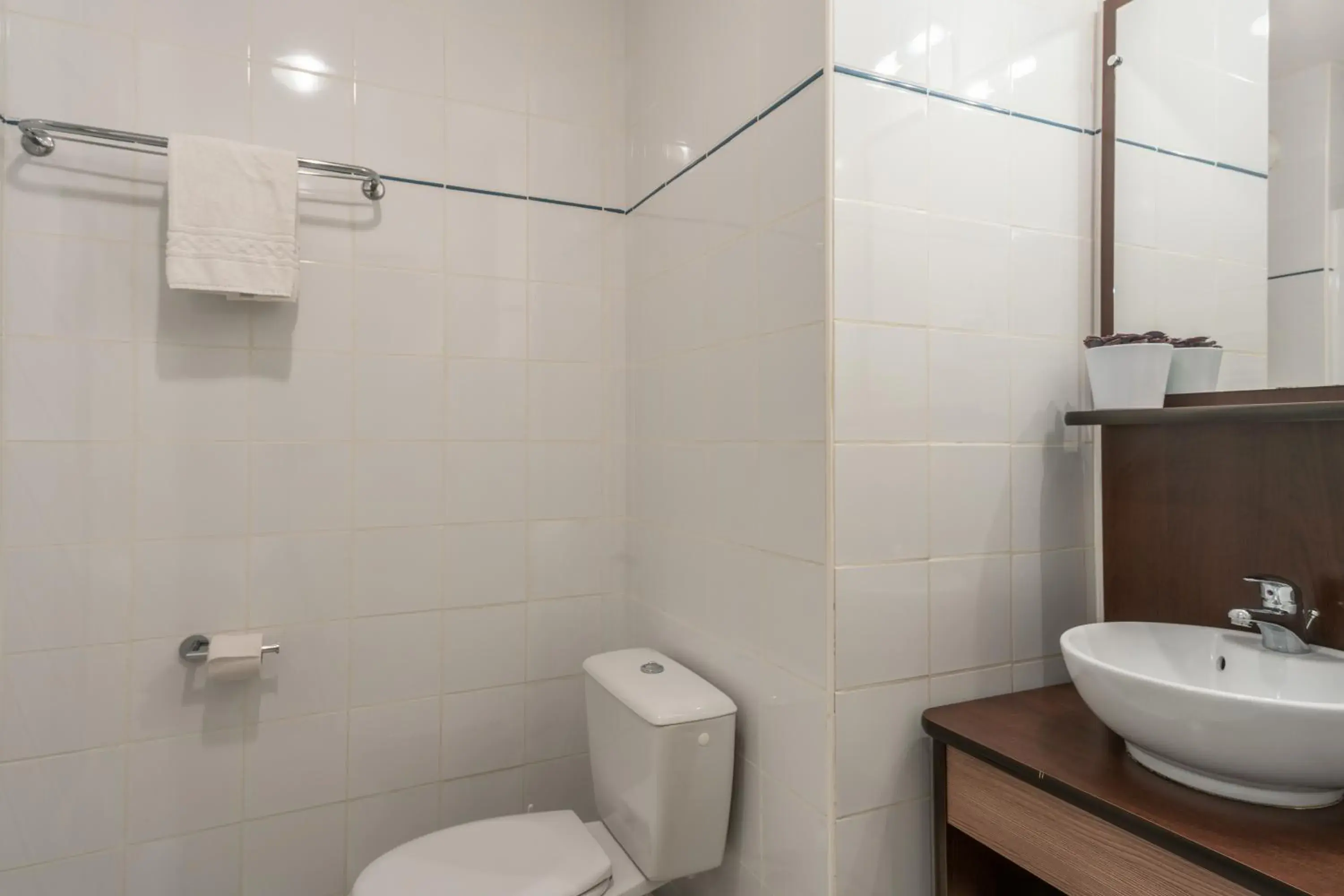 Bathroom in Appart'City Nimes