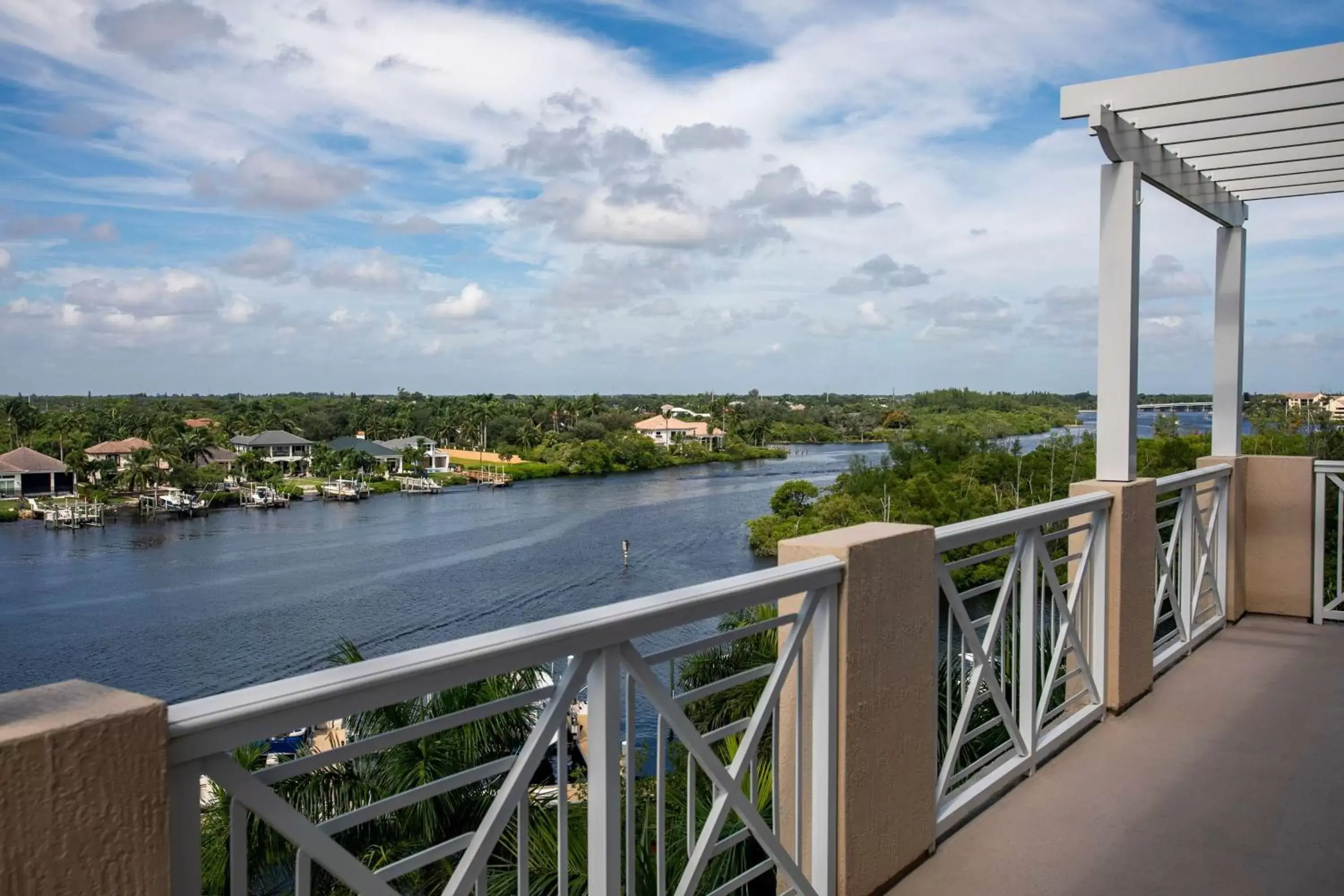 Photo of the whole room in Wyndham Grand Jupiter at Harbourside Place