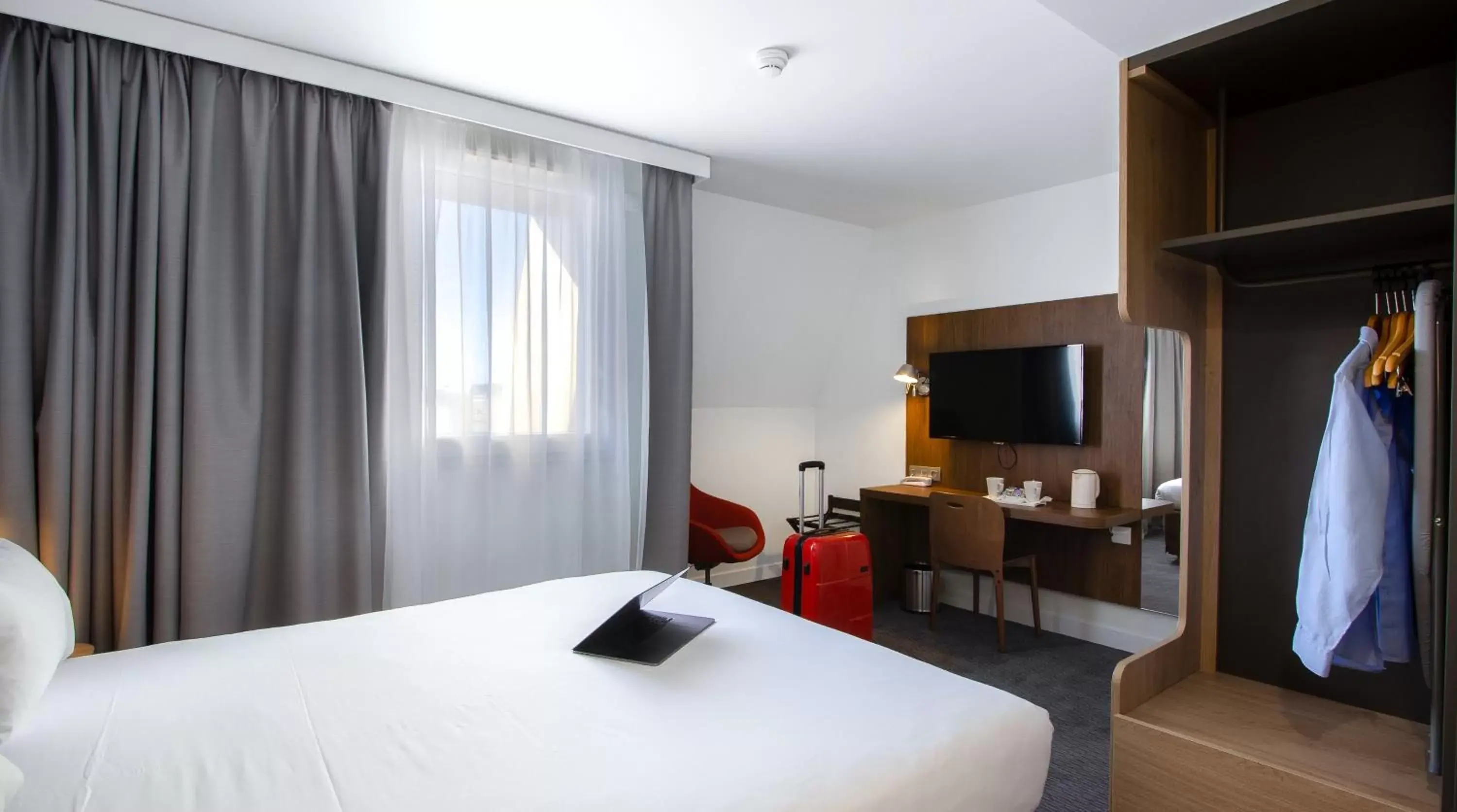 TV and multimedia, Bed in Holiday Inn Express - Le Havre Centre
