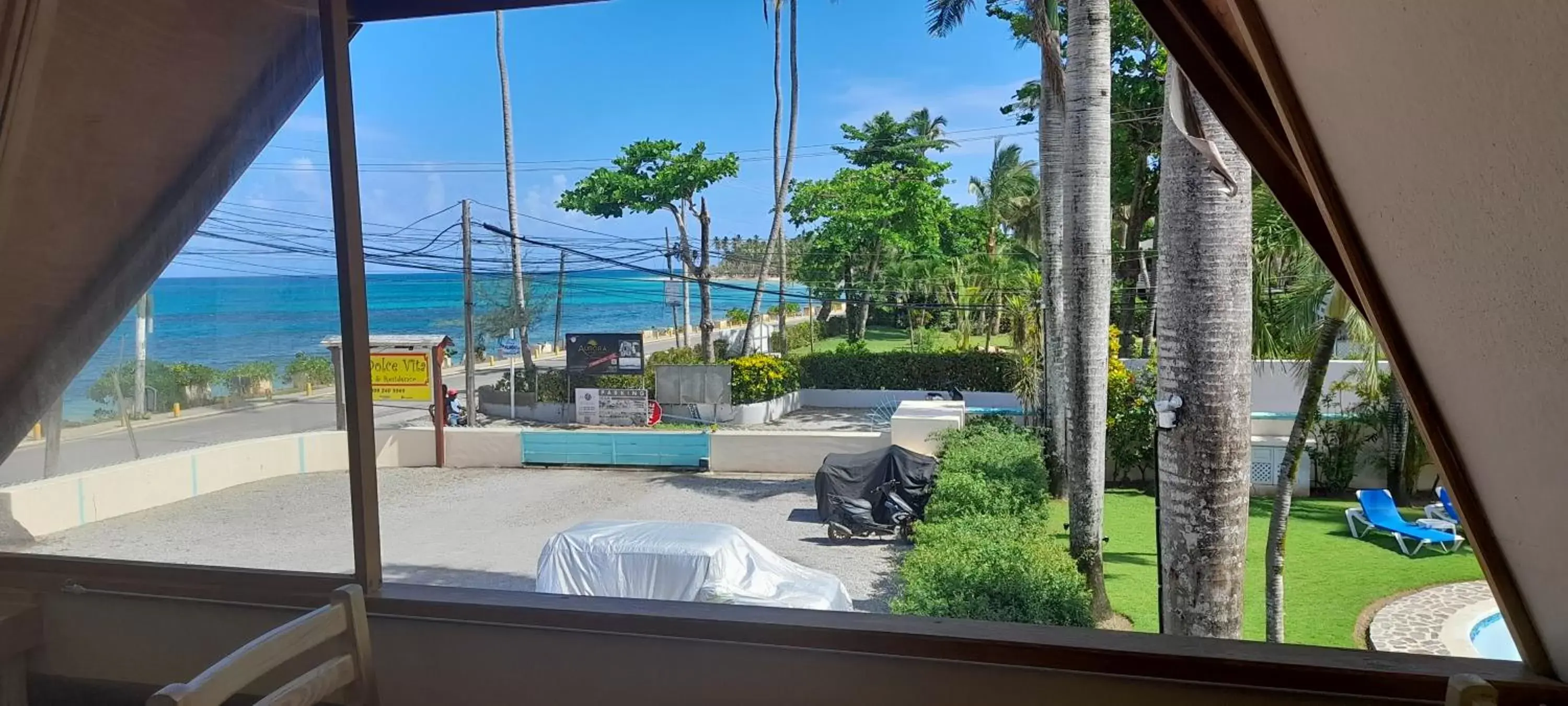 Natural landscape, Pool View in guest house MY WAY