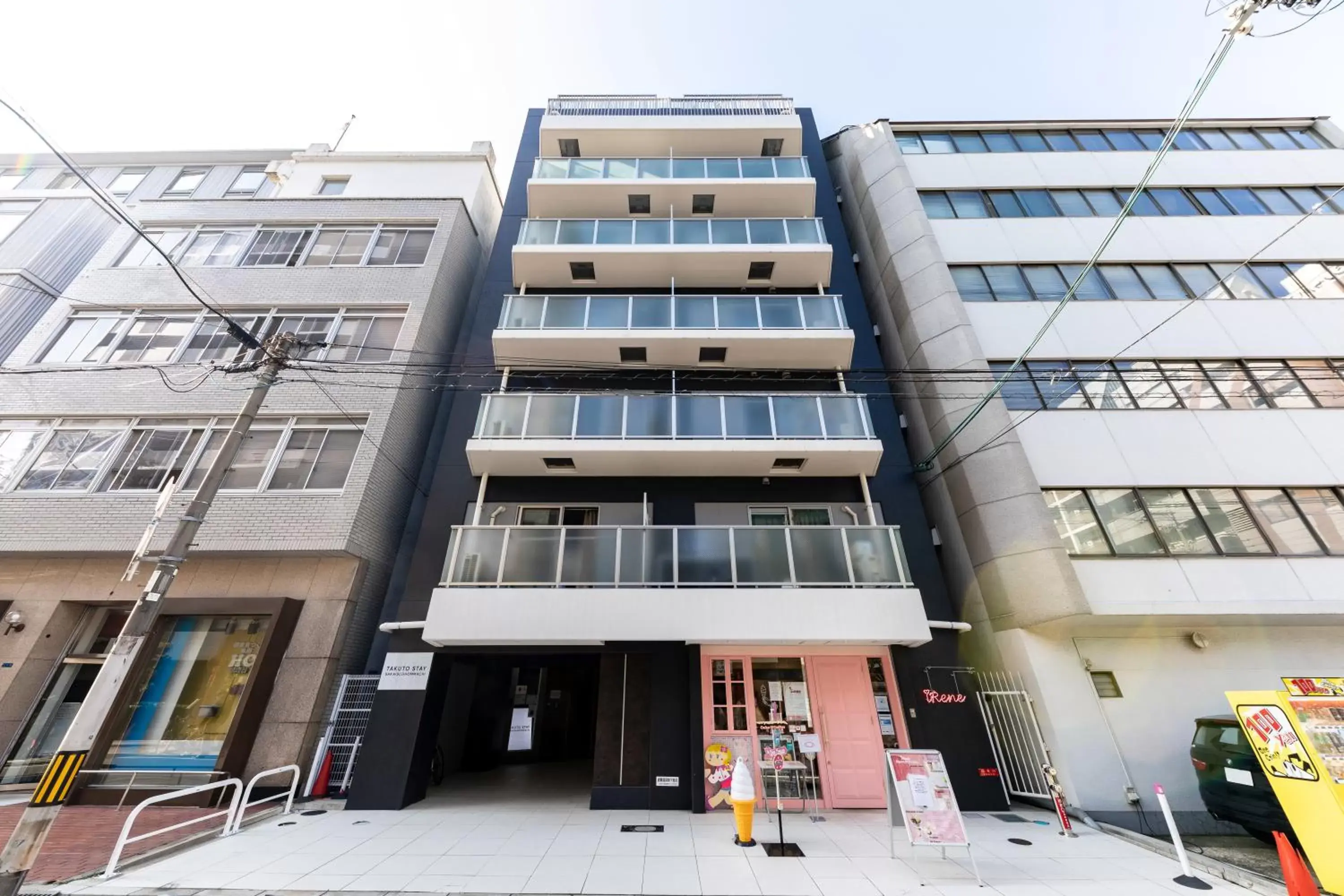 Facade/entrance, Property Building in TAKUTO STAY SAKAISUJI-HOMMACHI