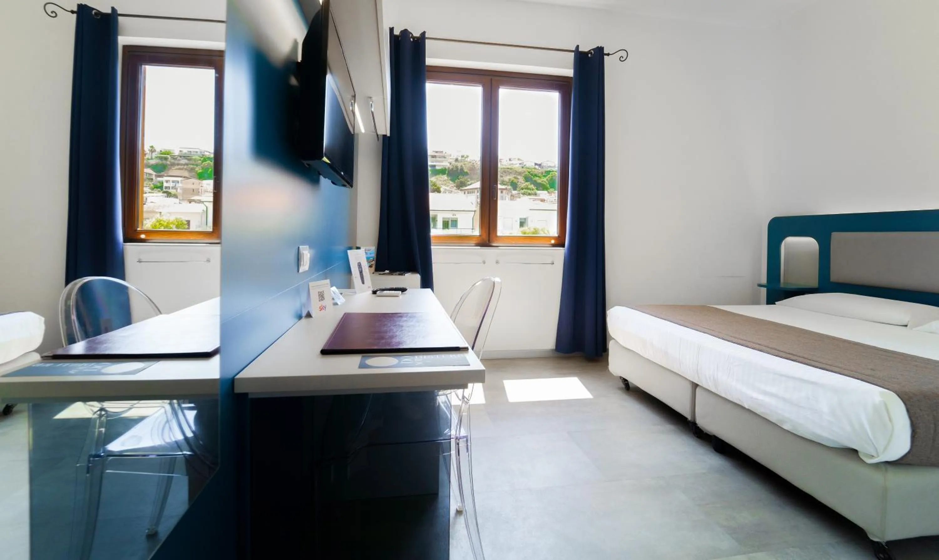 Bed in Hotel La Battigia