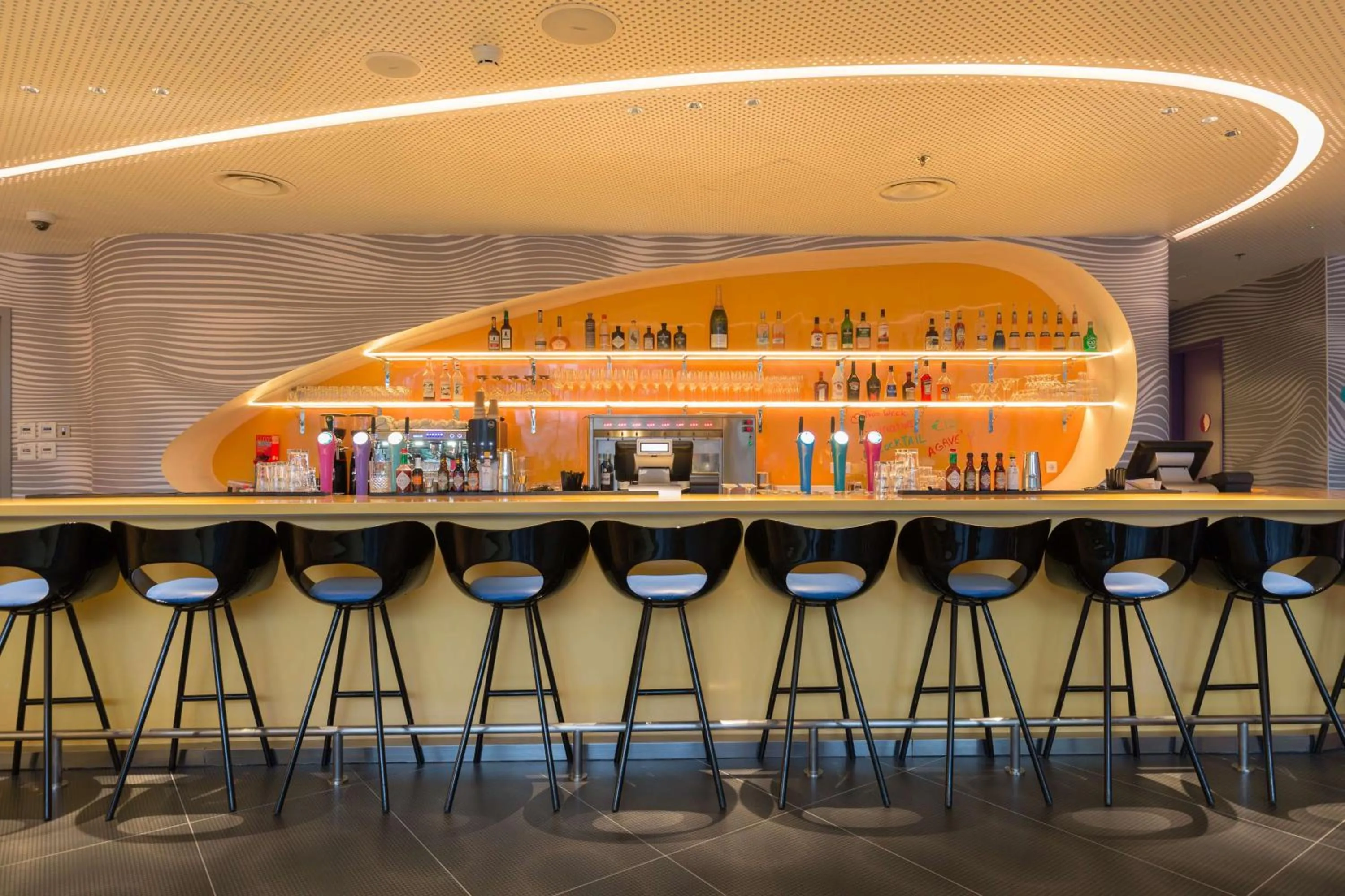 Restaurant/places to eat in Park Inn by Radisson Amsterdam City West