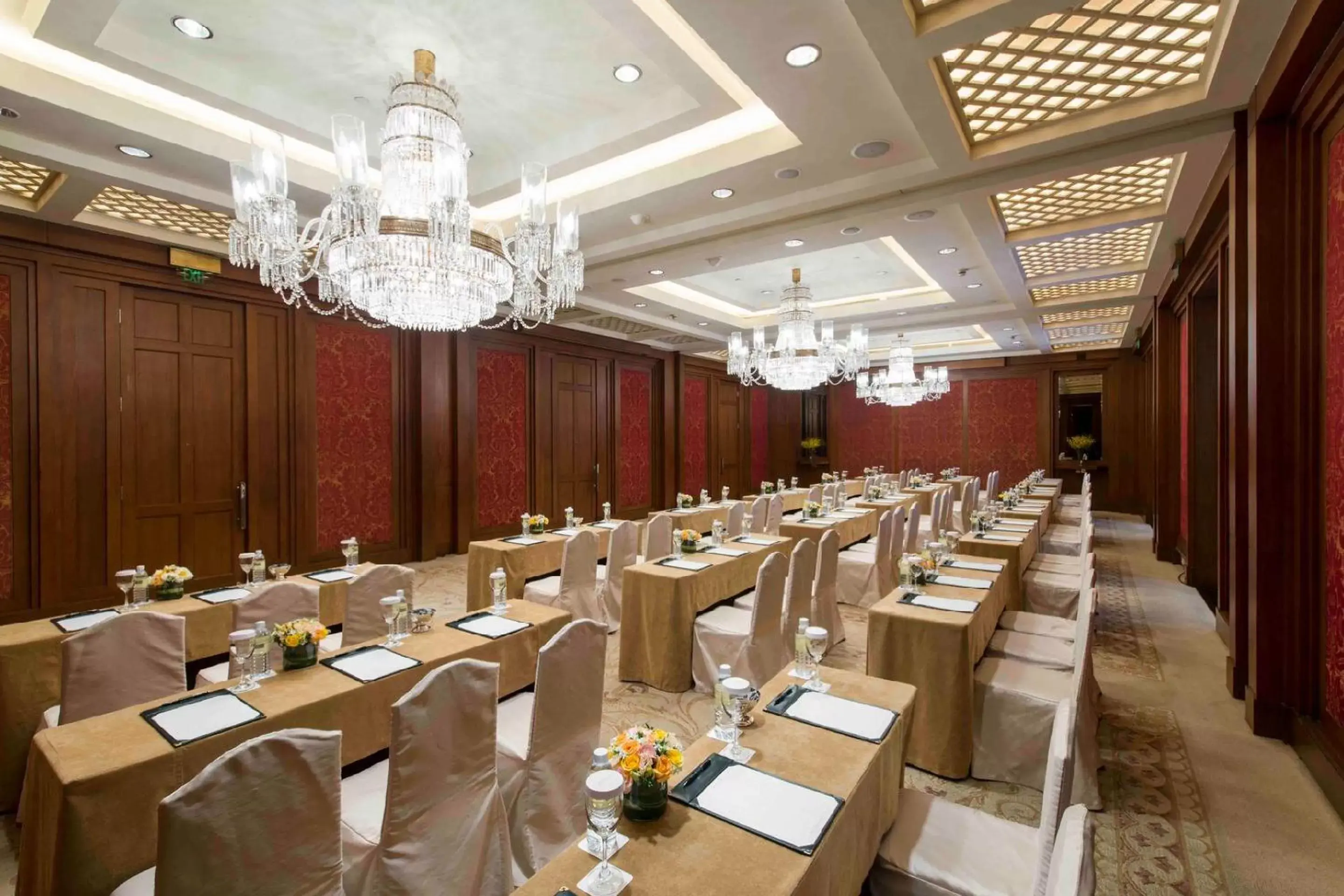 Meeting/conference room, Banquet Facilities in The Peninsula Bangkok - SHA Extra Plus
