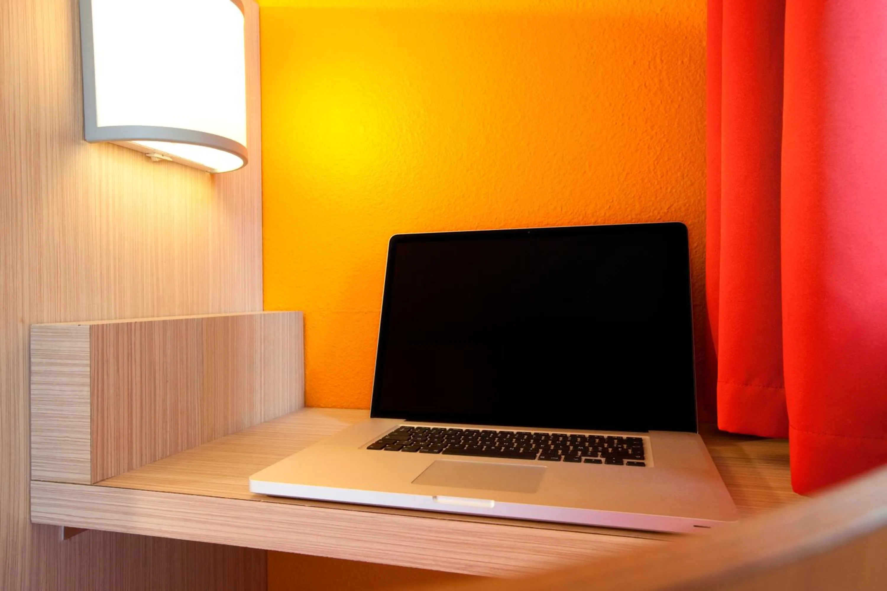 TV and multimedia in Premiere Classe Arles