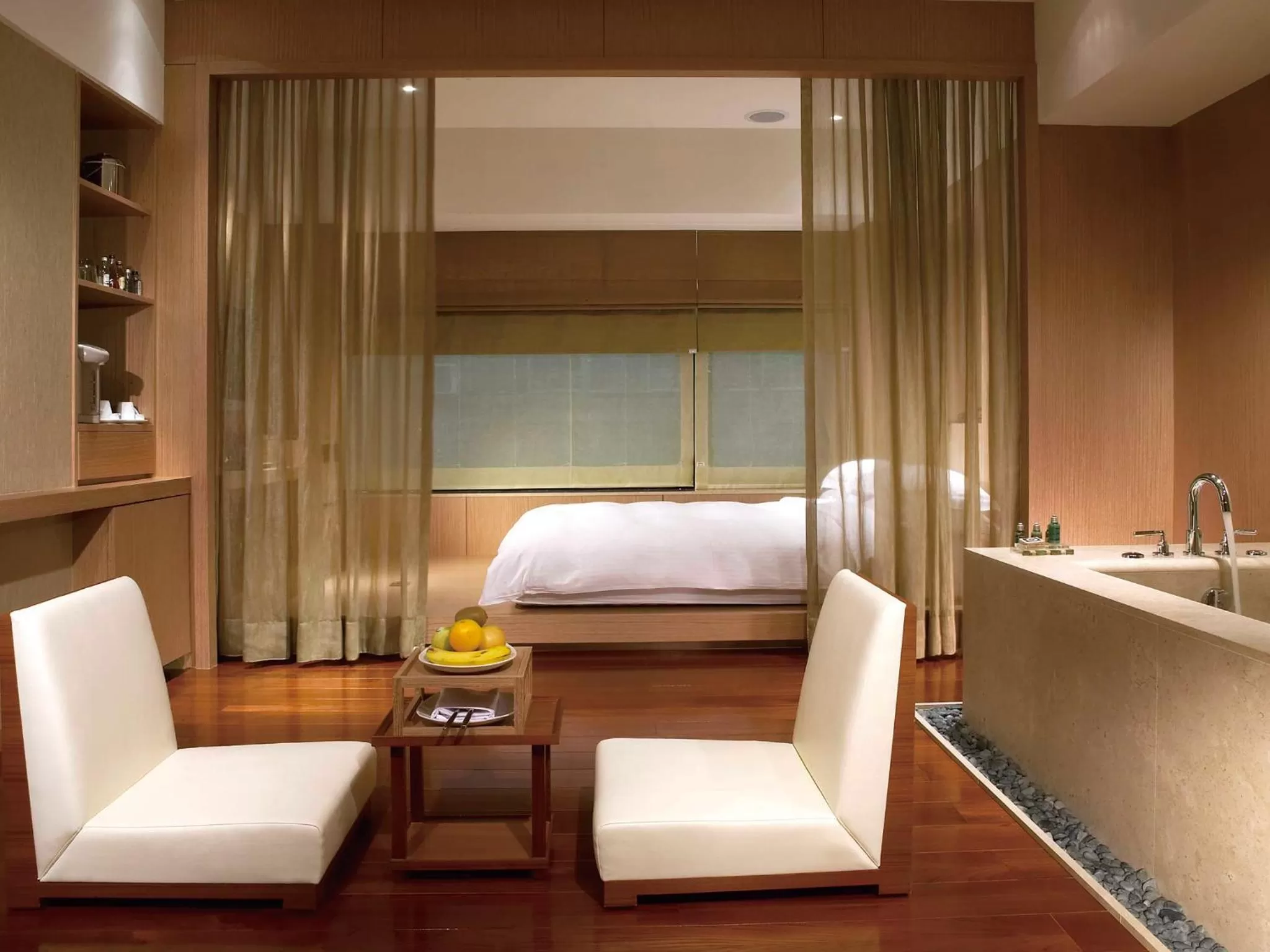 Photo of the whole room, Bed in City Suites-Taipei Nanxi