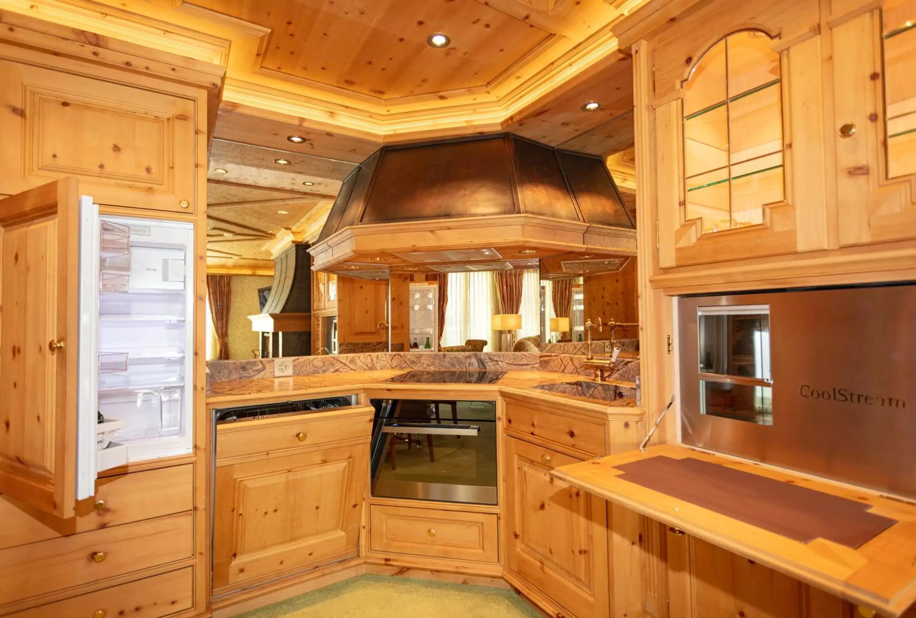 Kitchen or kitchenette, Kitchen/Kitchenette in Precise Tale Seehof Davos