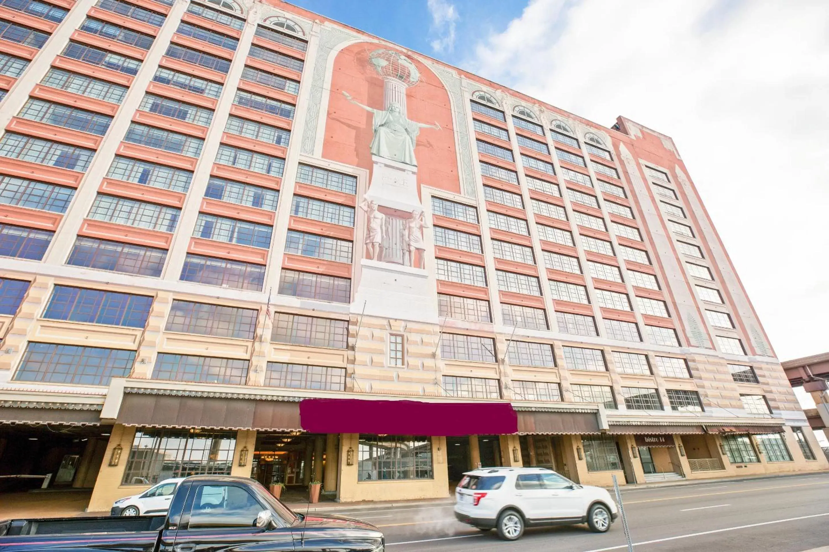 Property building in OYO Hotel St Louis Downtown City Center MO