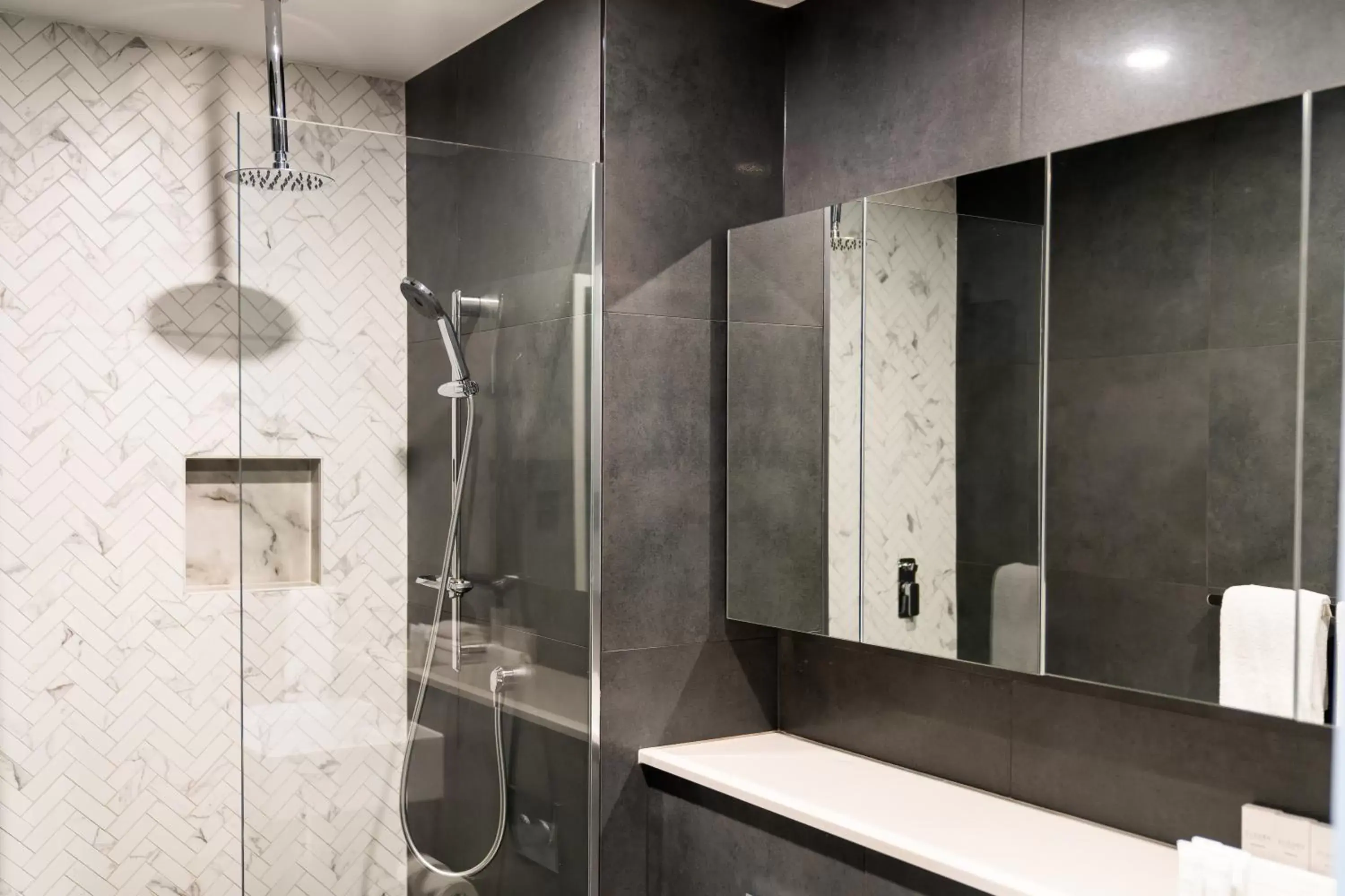 Bathroom in Holiday Inn & Suites - Parramatta Marsden Street, an IHG Hotel