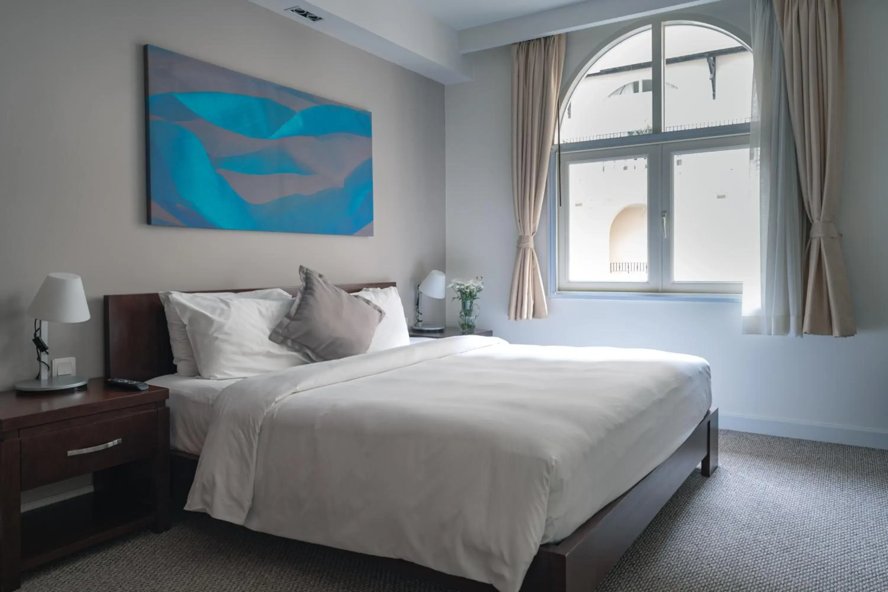 Bed in Central Mansions Serviced Apartments