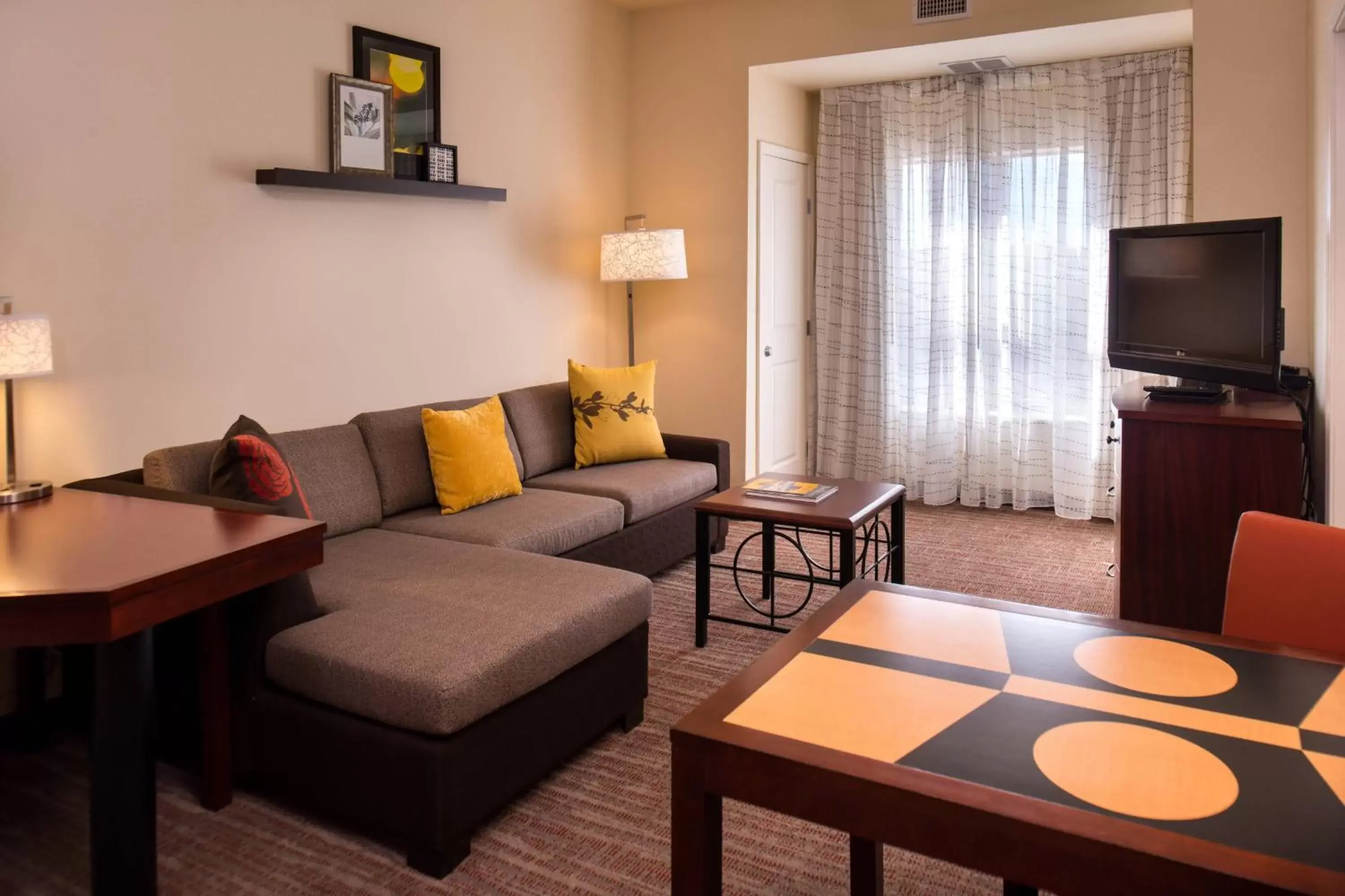 Living room, Seating Area in Residence Inn by Marriott Albuquerque Airport
