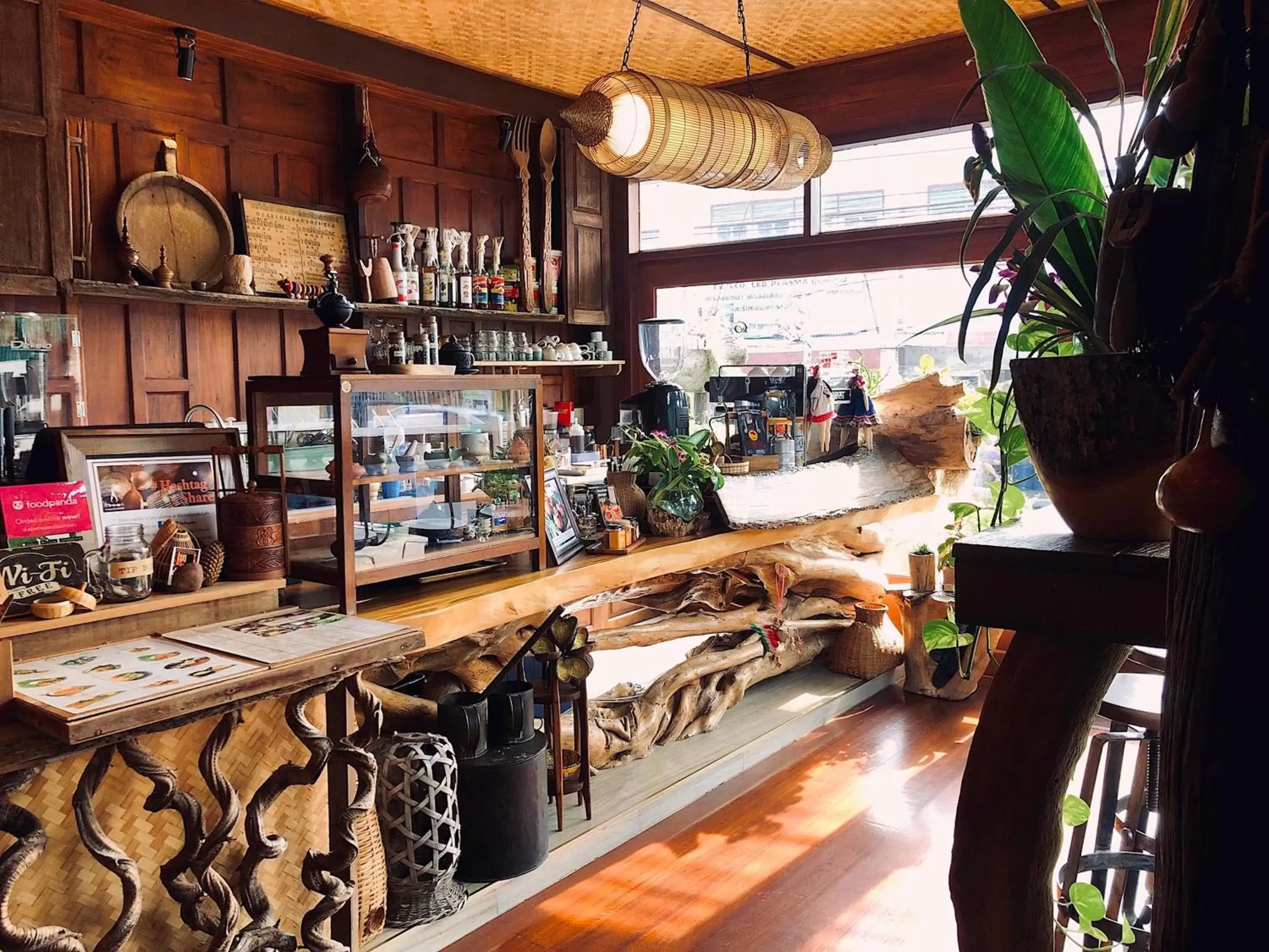 Restaurant/places to eat in Ruenkanok Thaihouse Resort Restaurant/places to eat in Ruenkanok Thaihouse Resort