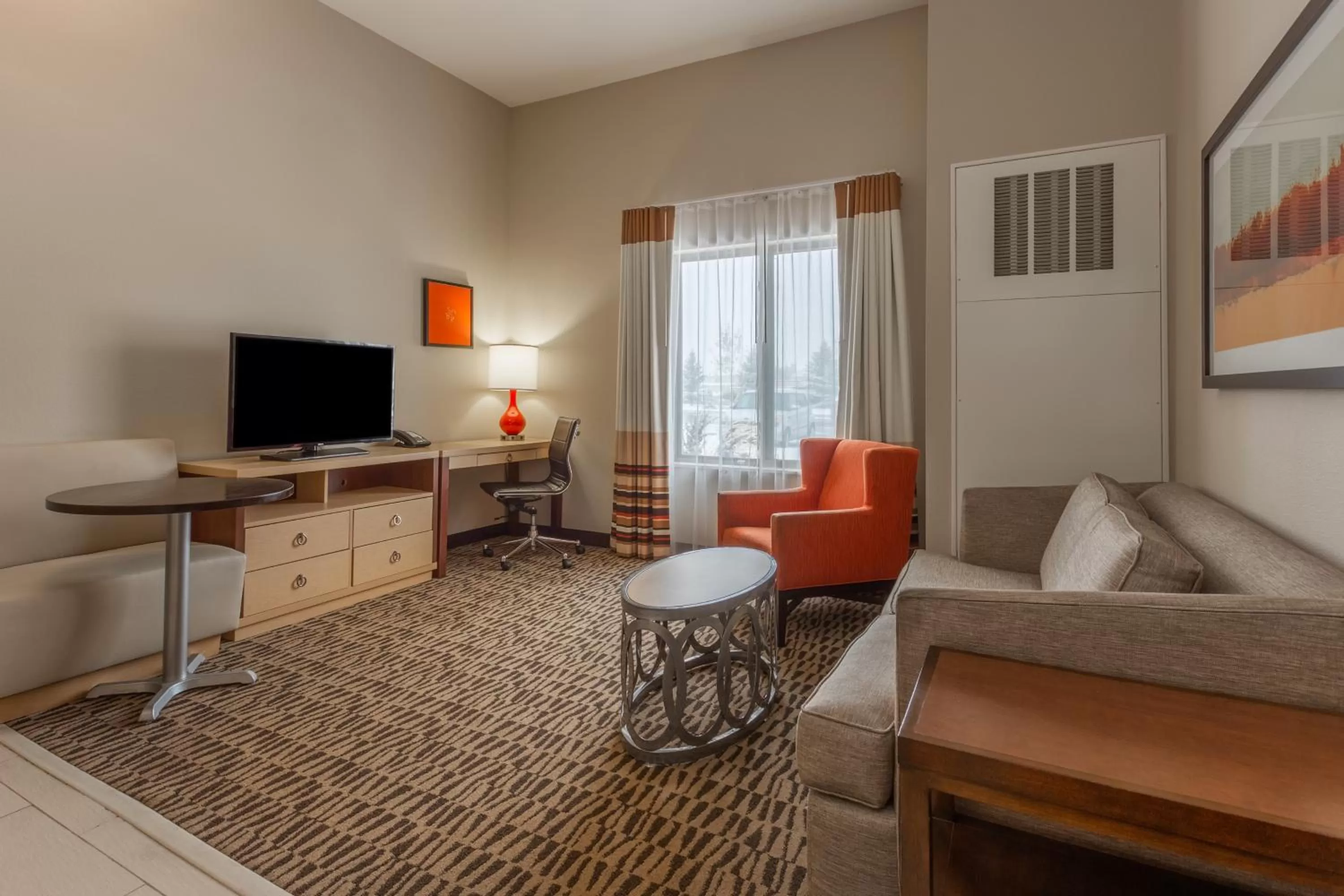 One Bedroom Queen Suite with Hearing Accessability - Non-Smoking in Candlewood Suites Fargo South-Medical Center, an IHG Hotel