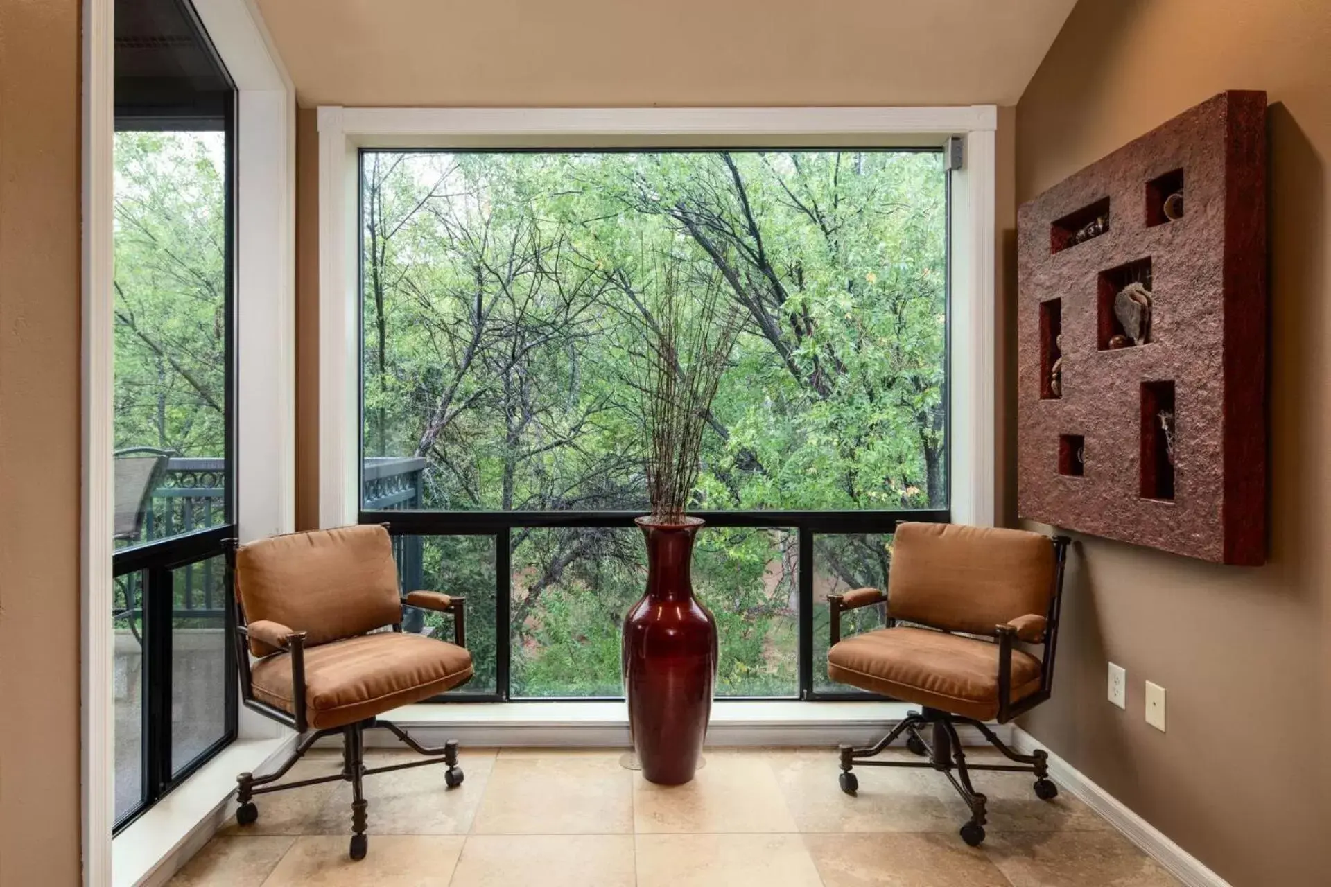 Seating Area in Inn Above Oak Creek Sedona