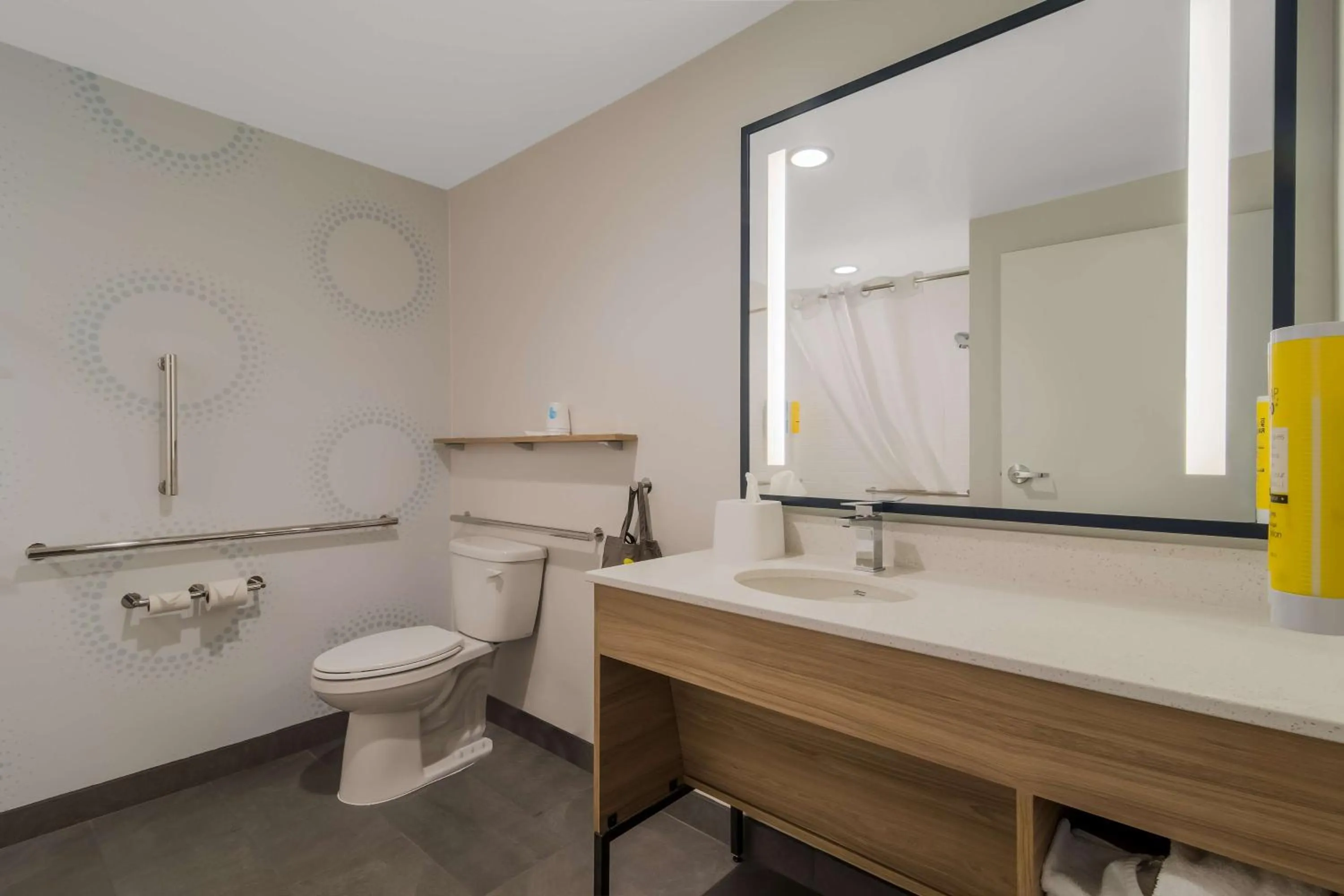 Bathroom in Tru By Hilton Wilson