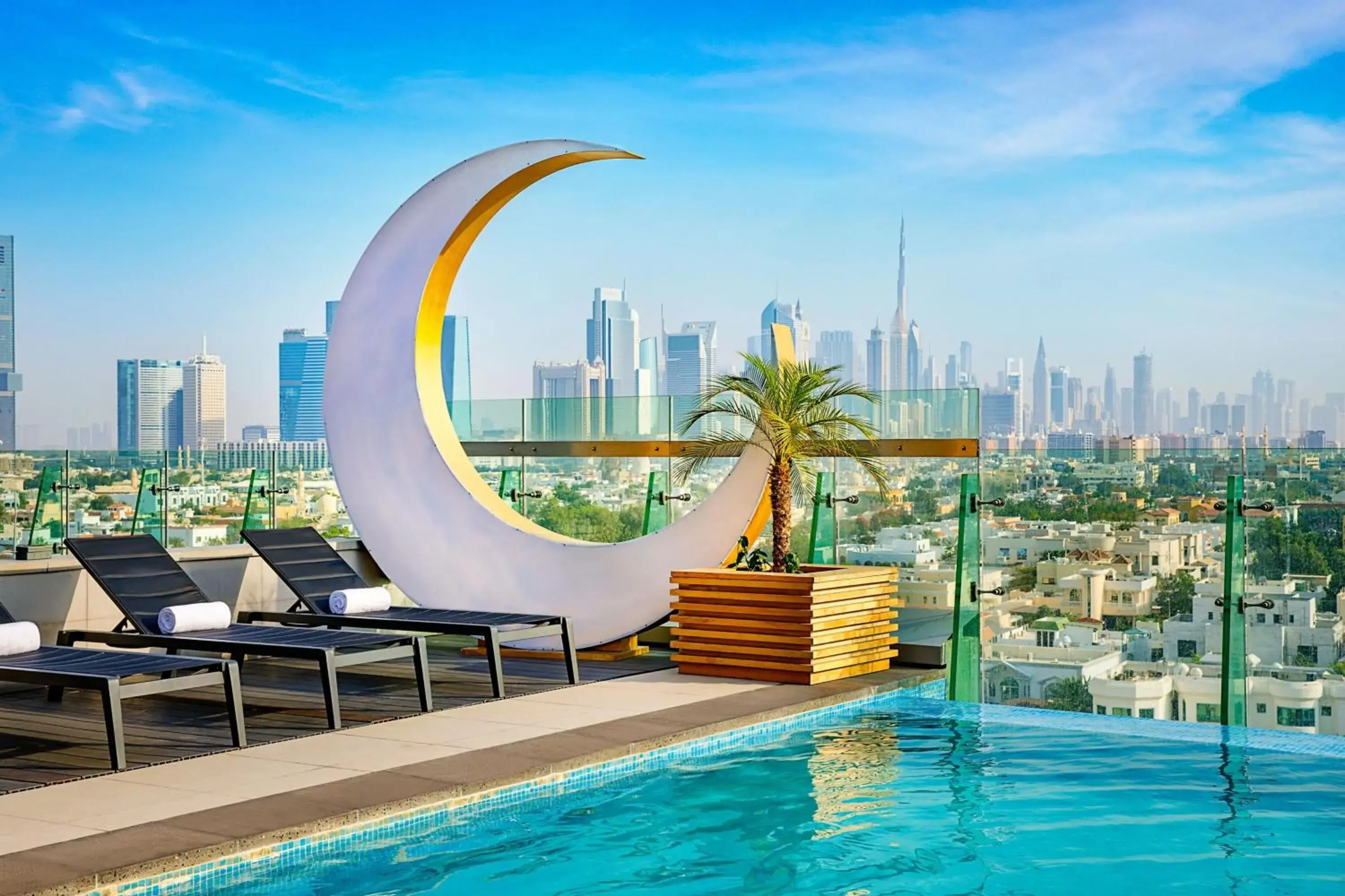 Area and facilities, Swimming Pool in Aloft Al Mina, Dubai