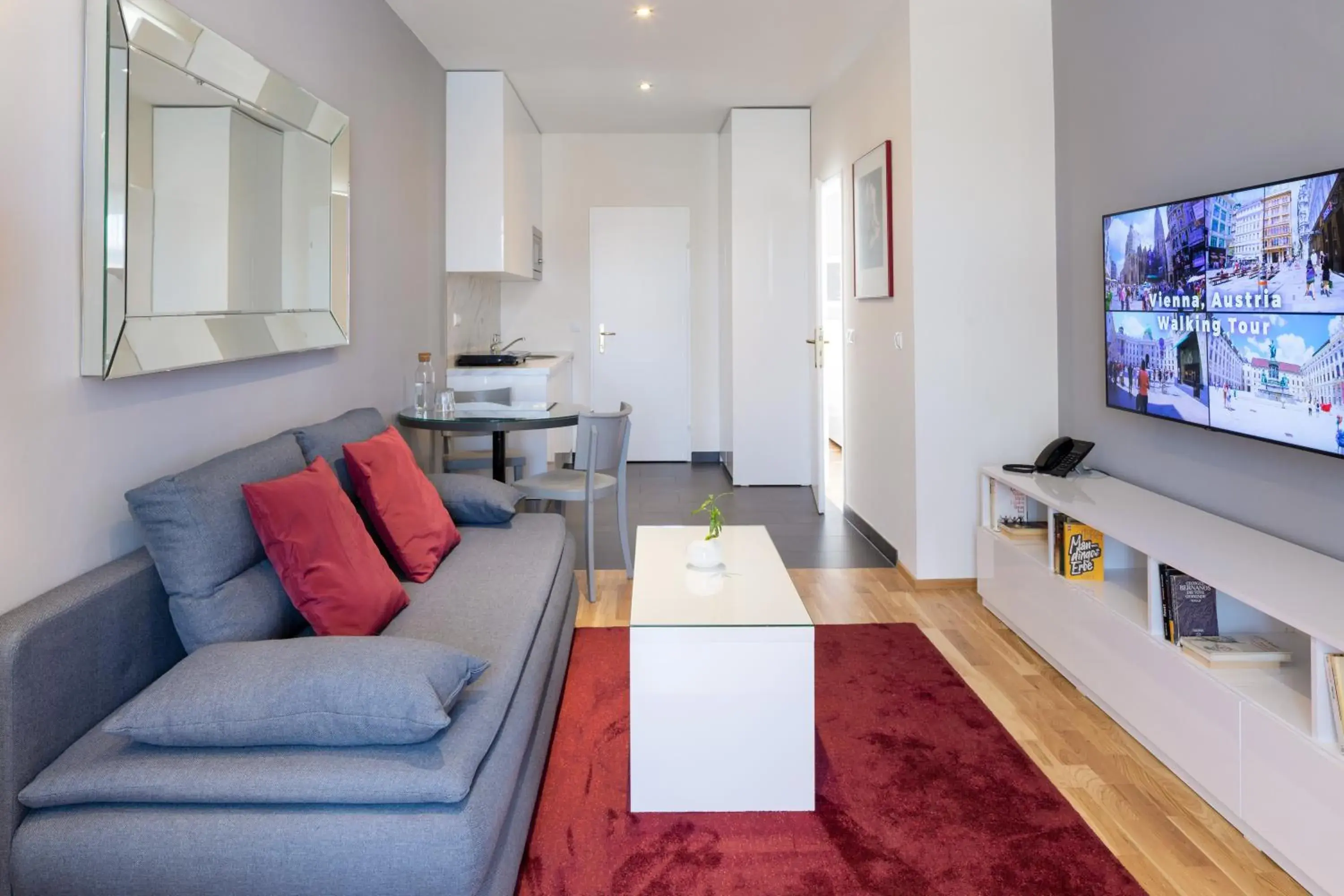 Living room, Seating Area in The Levante Rathaus Apartments