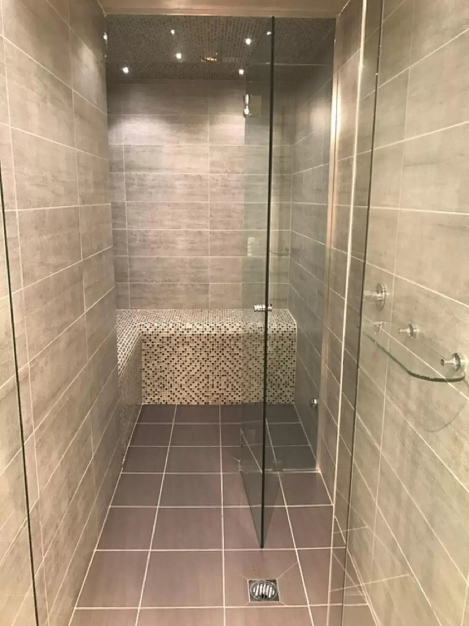 Shower, Bathroom in Lincoln Downs Resort Batemans Bay, Signature Collection by Best Western